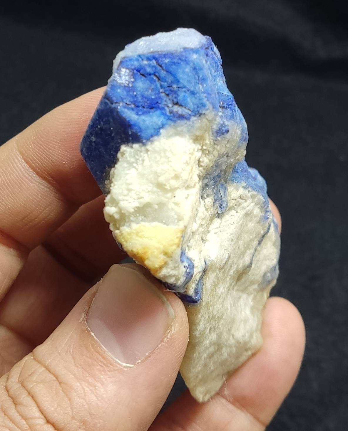 Amazing specimen of fluorescent Lazurite on matrix 106 grams