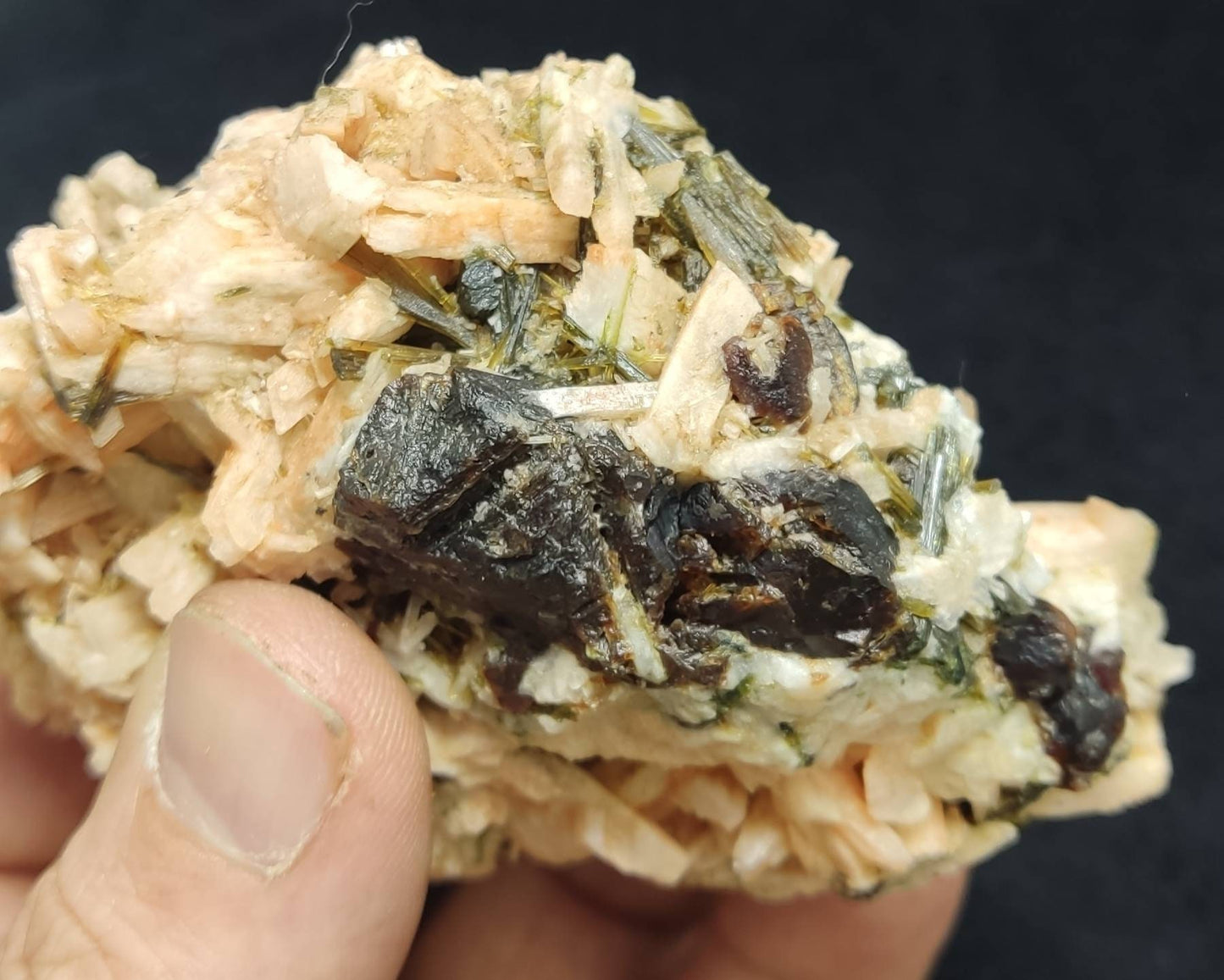 An Amazing specimen of epidote, garnets and albite 168 grams