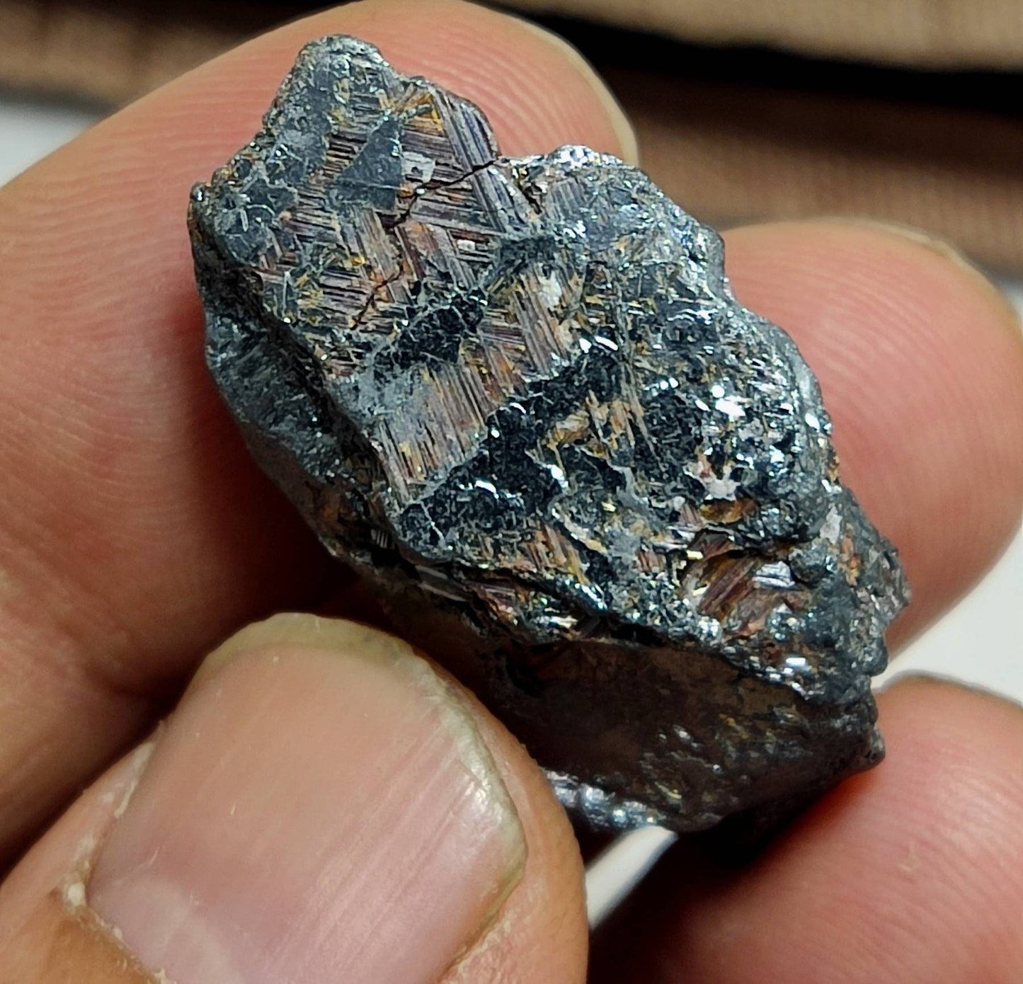 Rutile variety saginite on hematite floater 16 grams