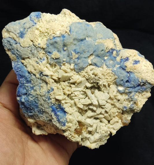 Amazing specimen of fluorescent Lazurite/Afghanite on matrix with forsterite 870 grams