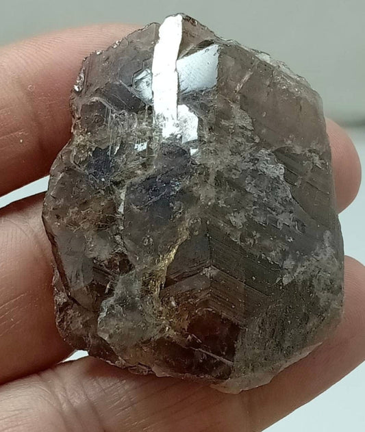 Axinite Crystal Guide: Meaning, Formation, Healing, Value & Genuine Identification 💎💜