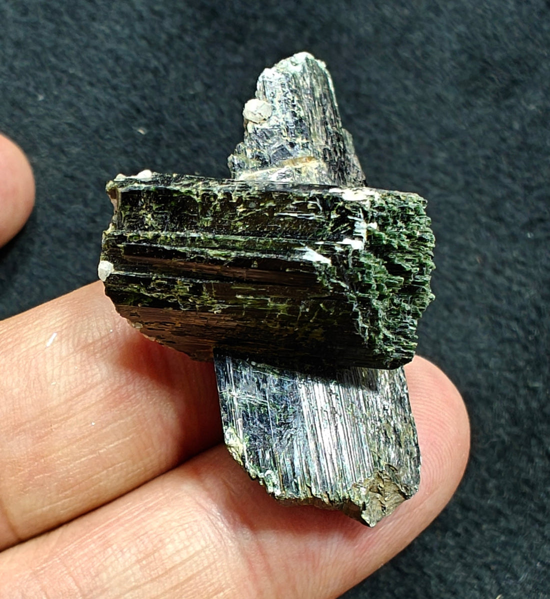 🍀Aegirine Crystal Meaning, ☘️Energy & Meditation | 🍁Powerful Protection Stone