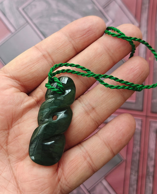 💚How to Identify Real Nephrite Jade