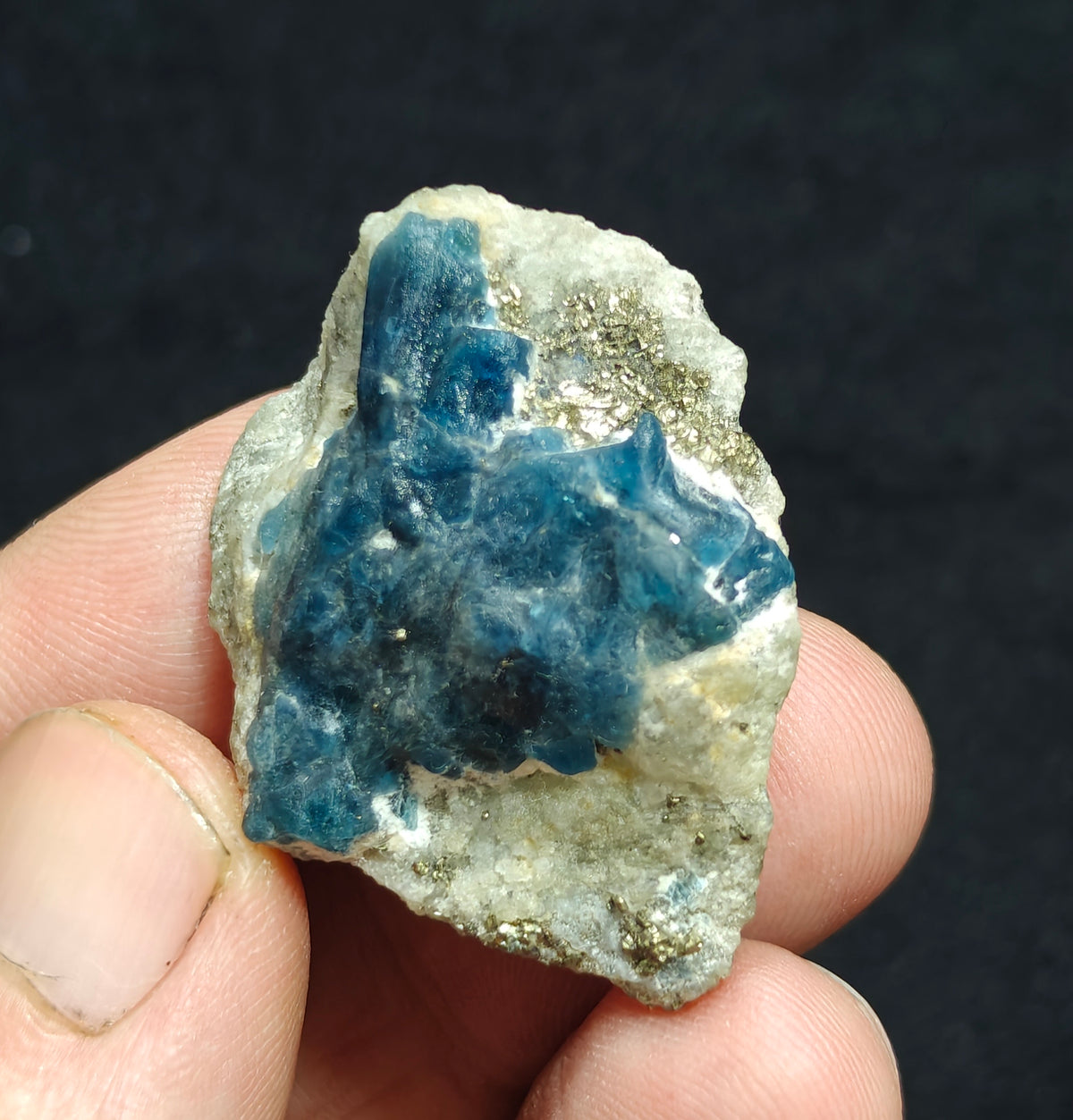 Fluorescent Afghanite with pyrite 19 grams