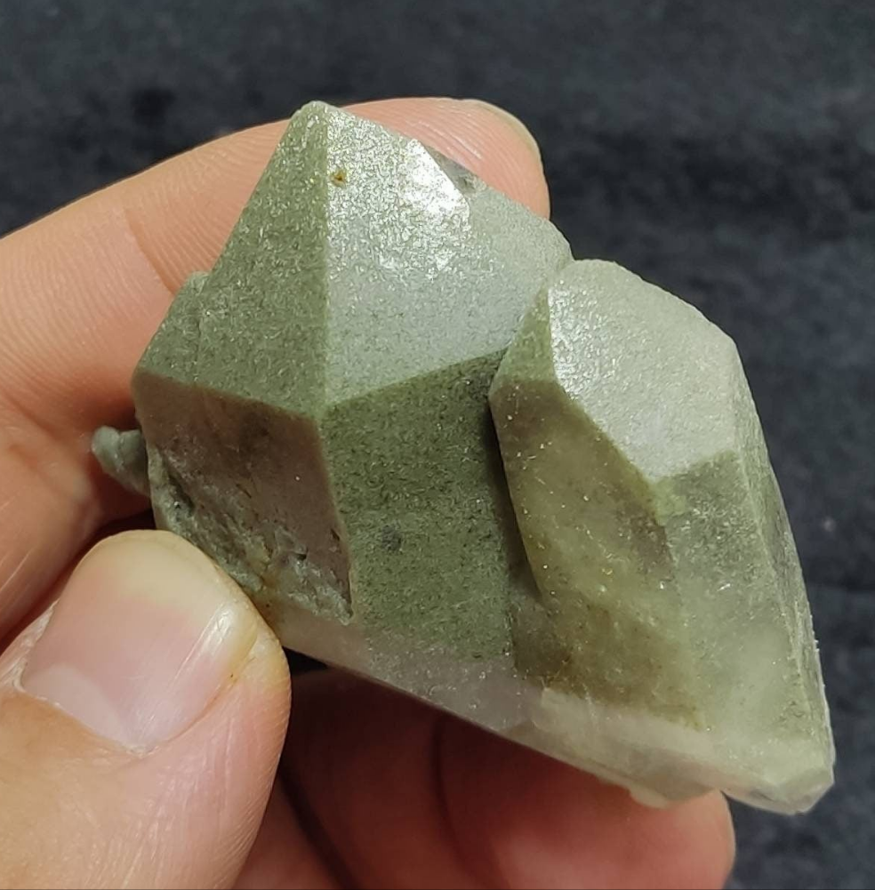 An Aesthetic Natural crystal of beautifully terminated Chlorite Quartz 65 gram