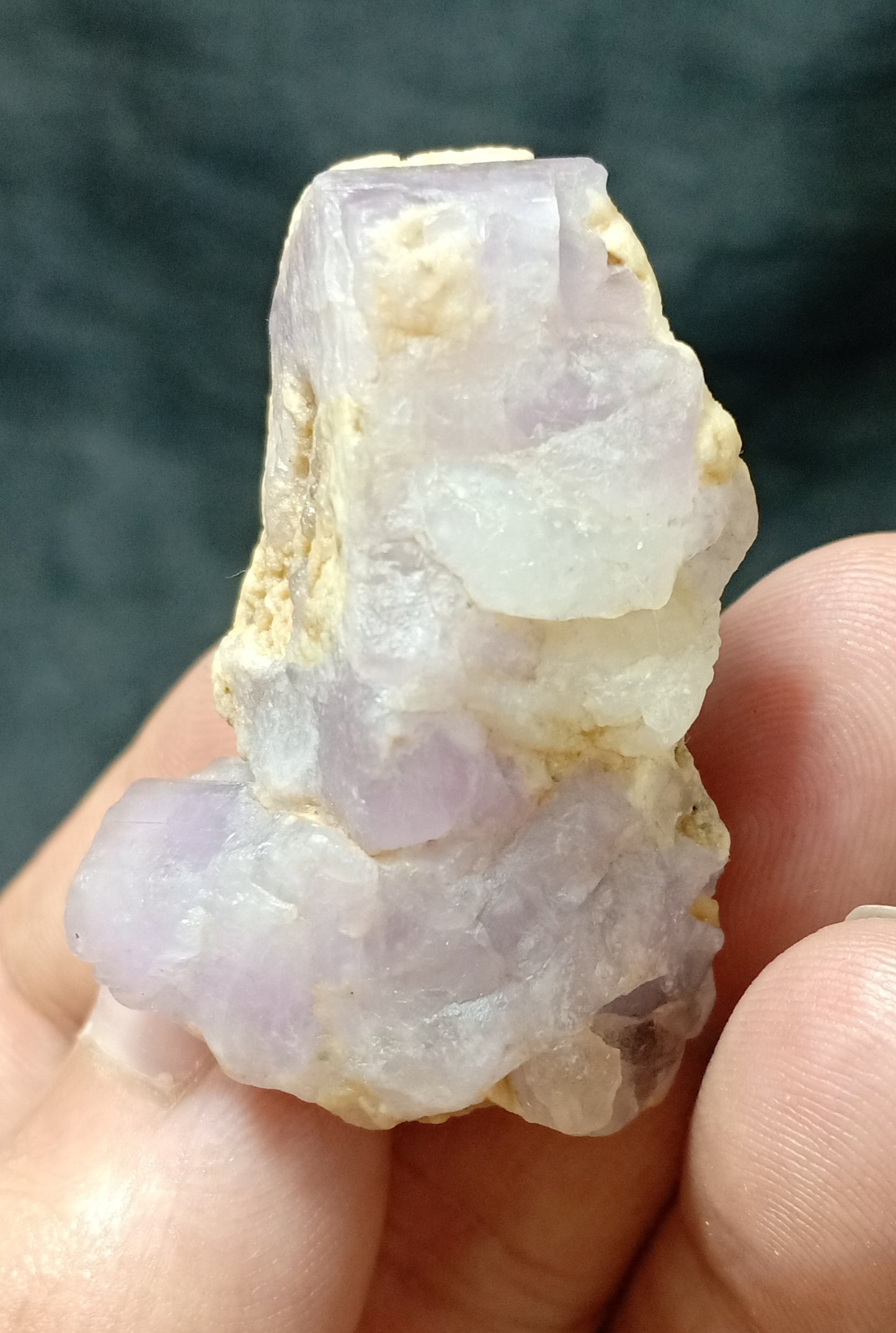 An amazing Fluorescent Apatite with combined albite 34 grams