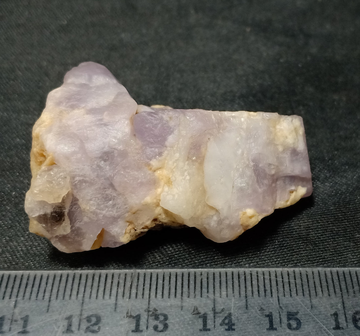 An amazing Fluorescent Apatite with combined albite 34 grams