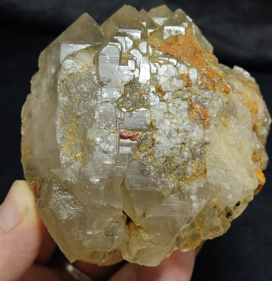 Natural skeletal quartz 583 grams