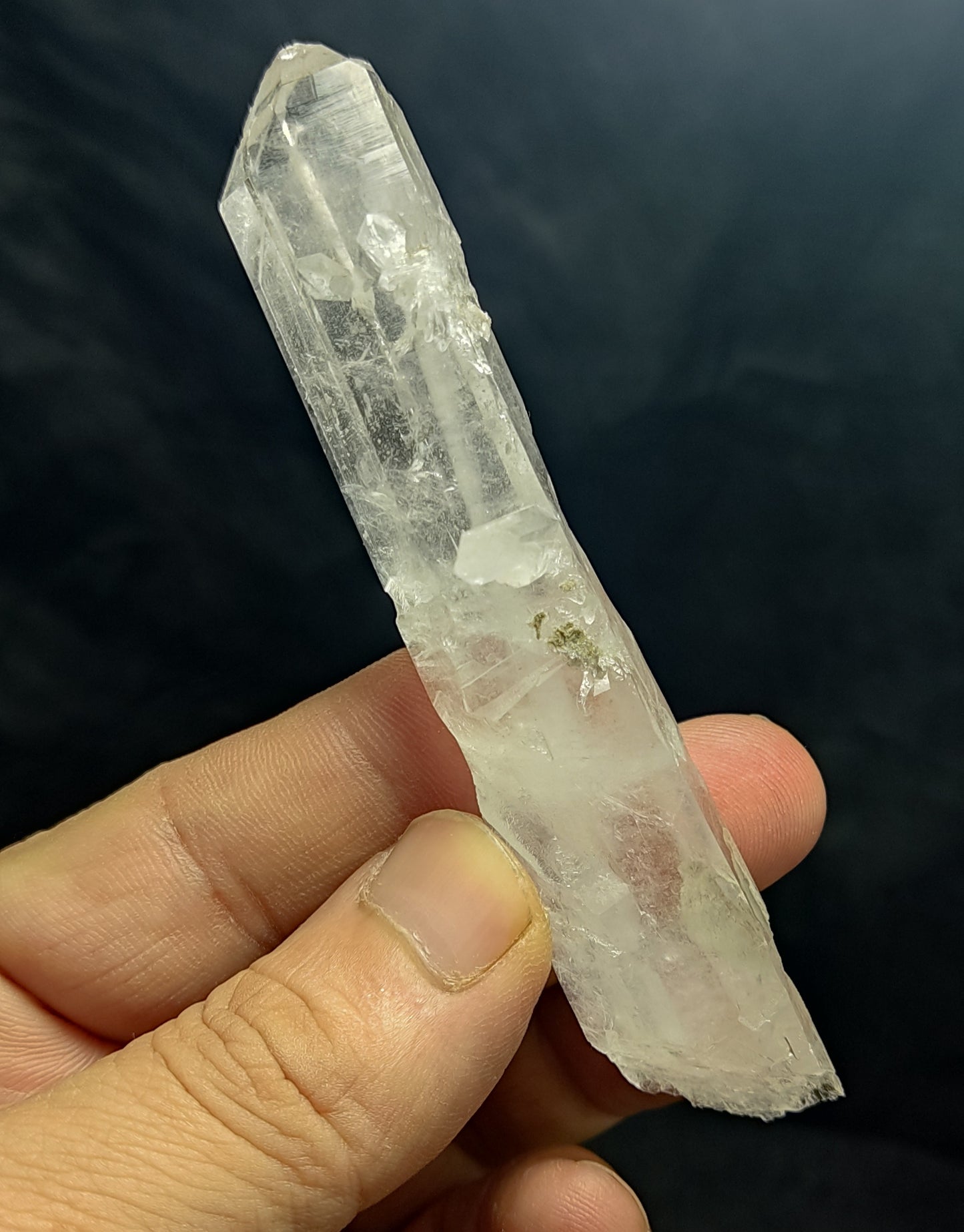 Clear faden quartz crystal 46 grams