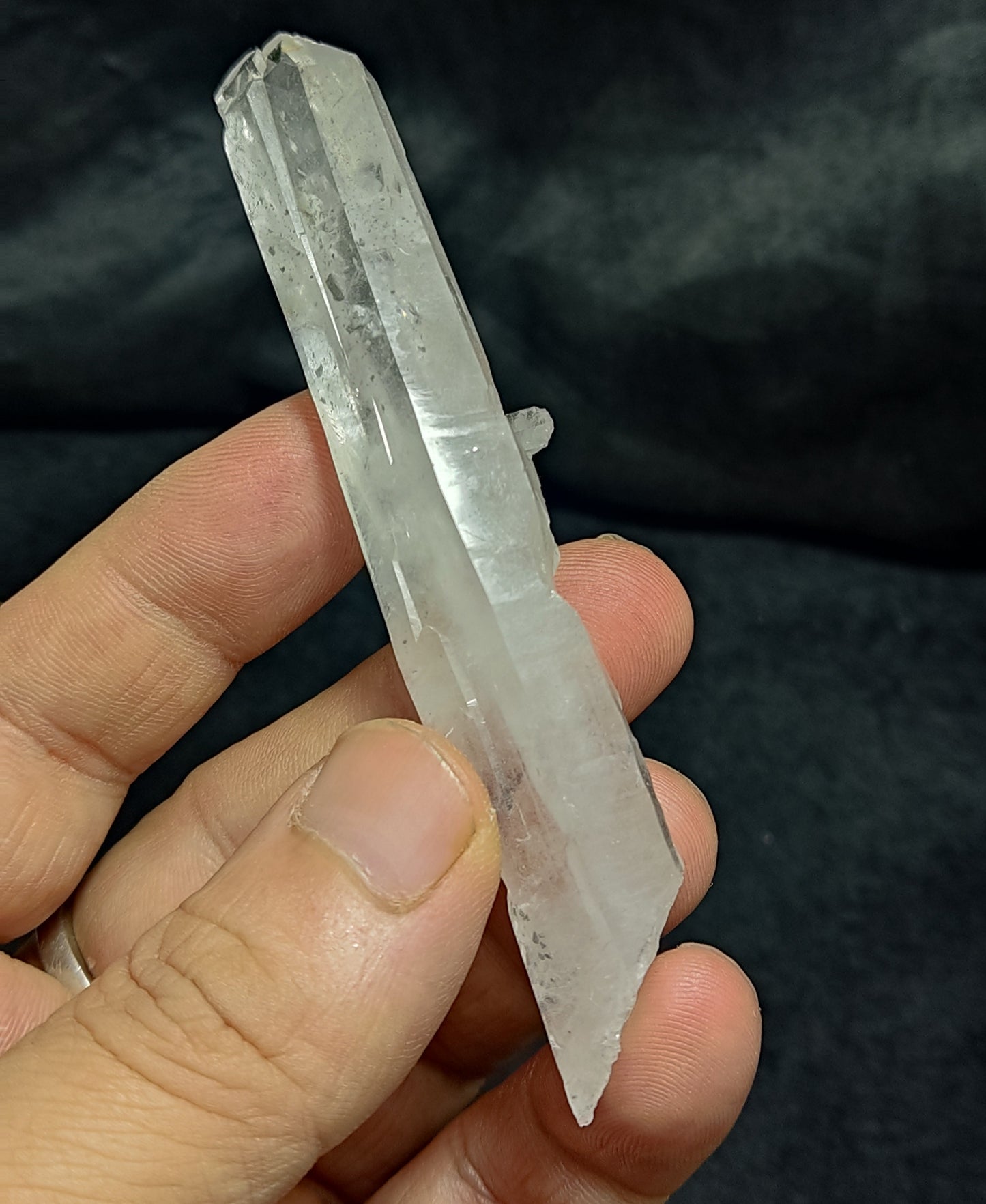 Clear faden quartz crystal 46 grams