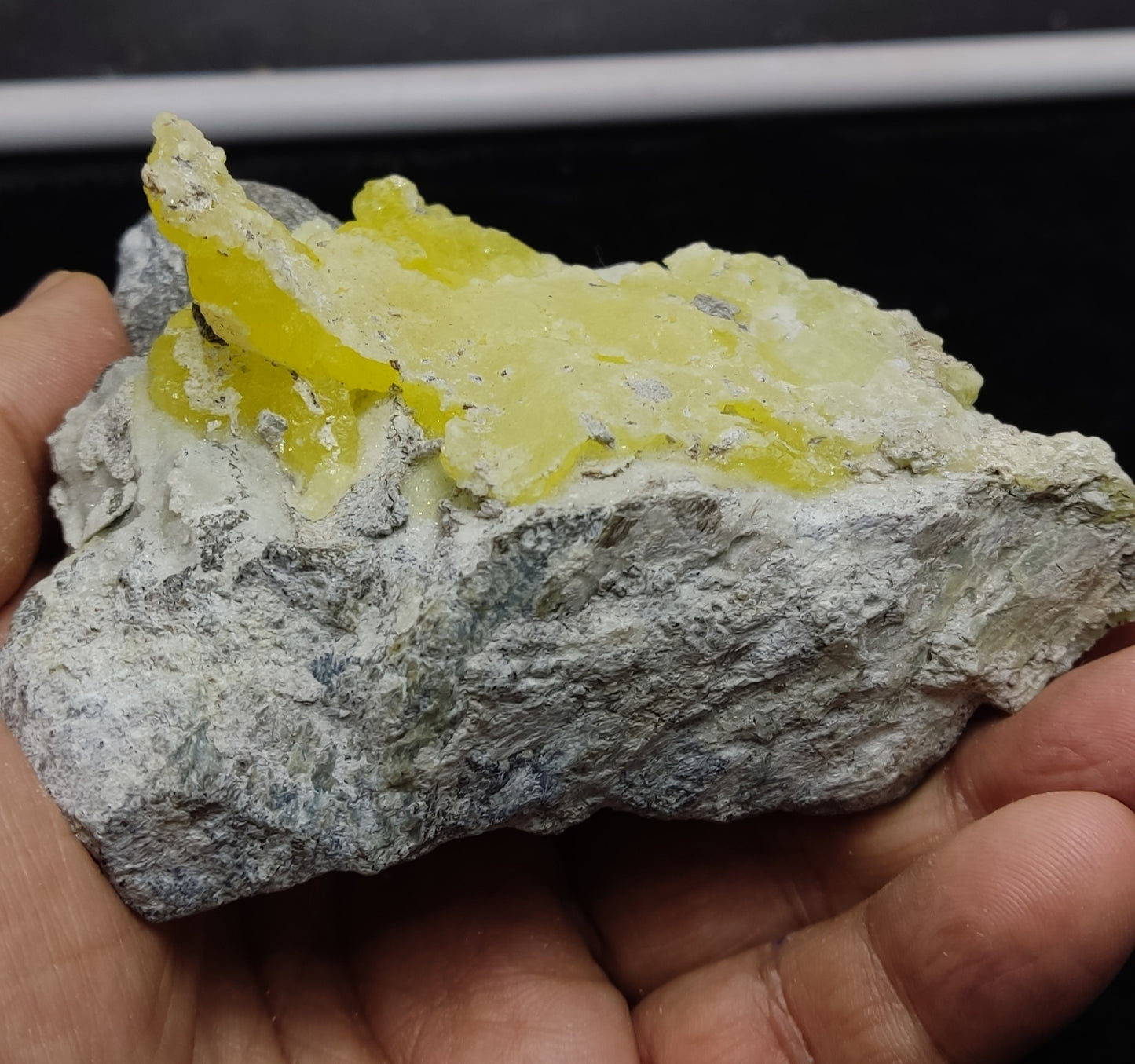 Natural Yellow brucite on Matrix with Chromite 316 grams