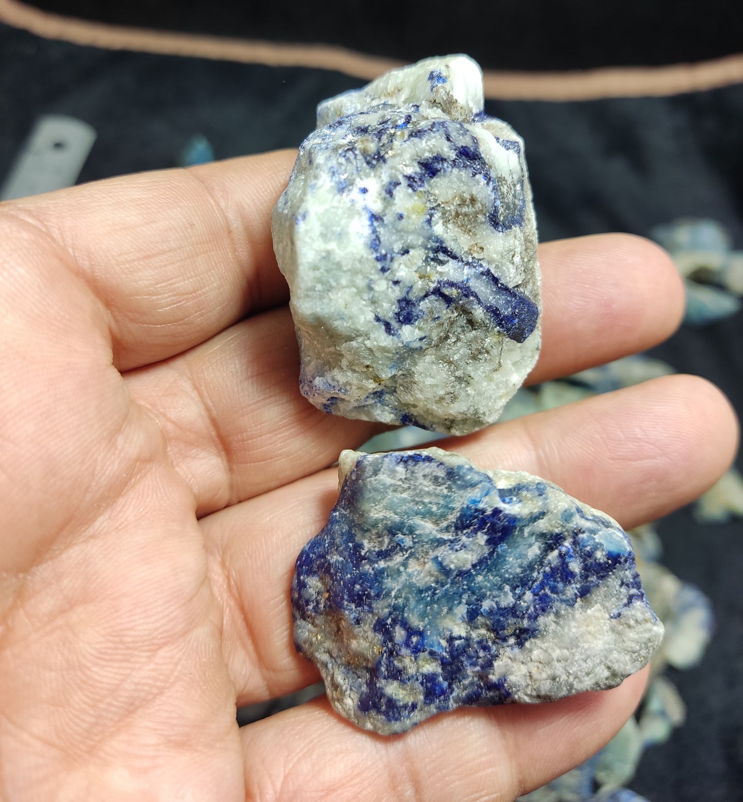 Sodalite/Afghanite fluorescent natural collection 1200 grams