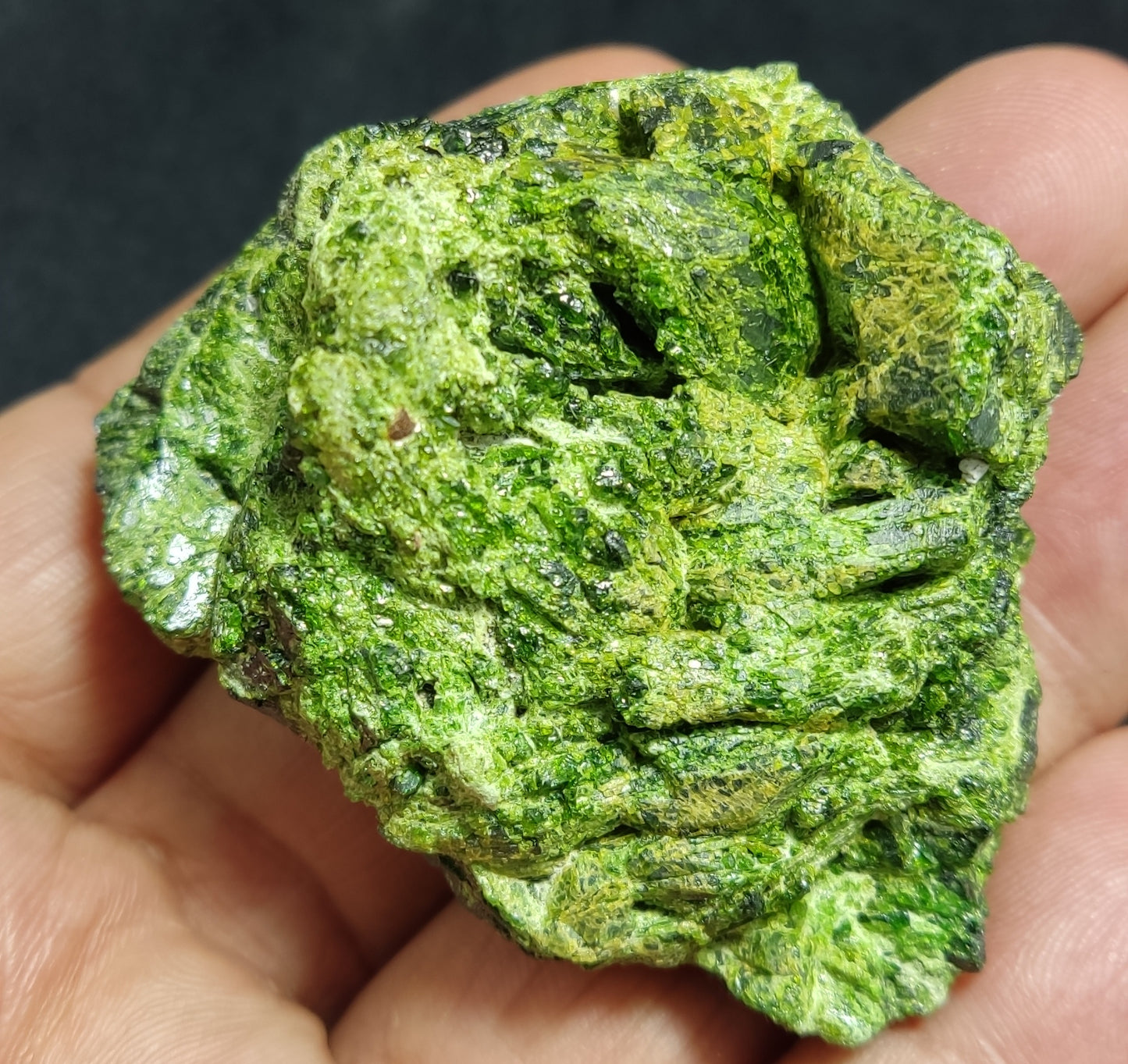 Natural demantoid garnet specimen 117 grams