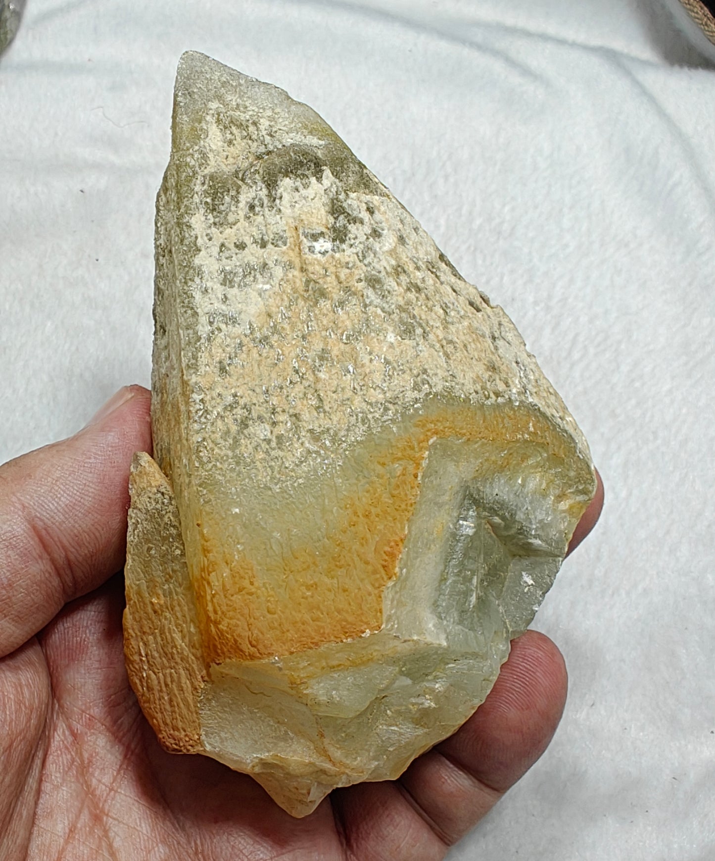 Single beautiful well terminated Dogteeth Calcite Crystal 406 grams