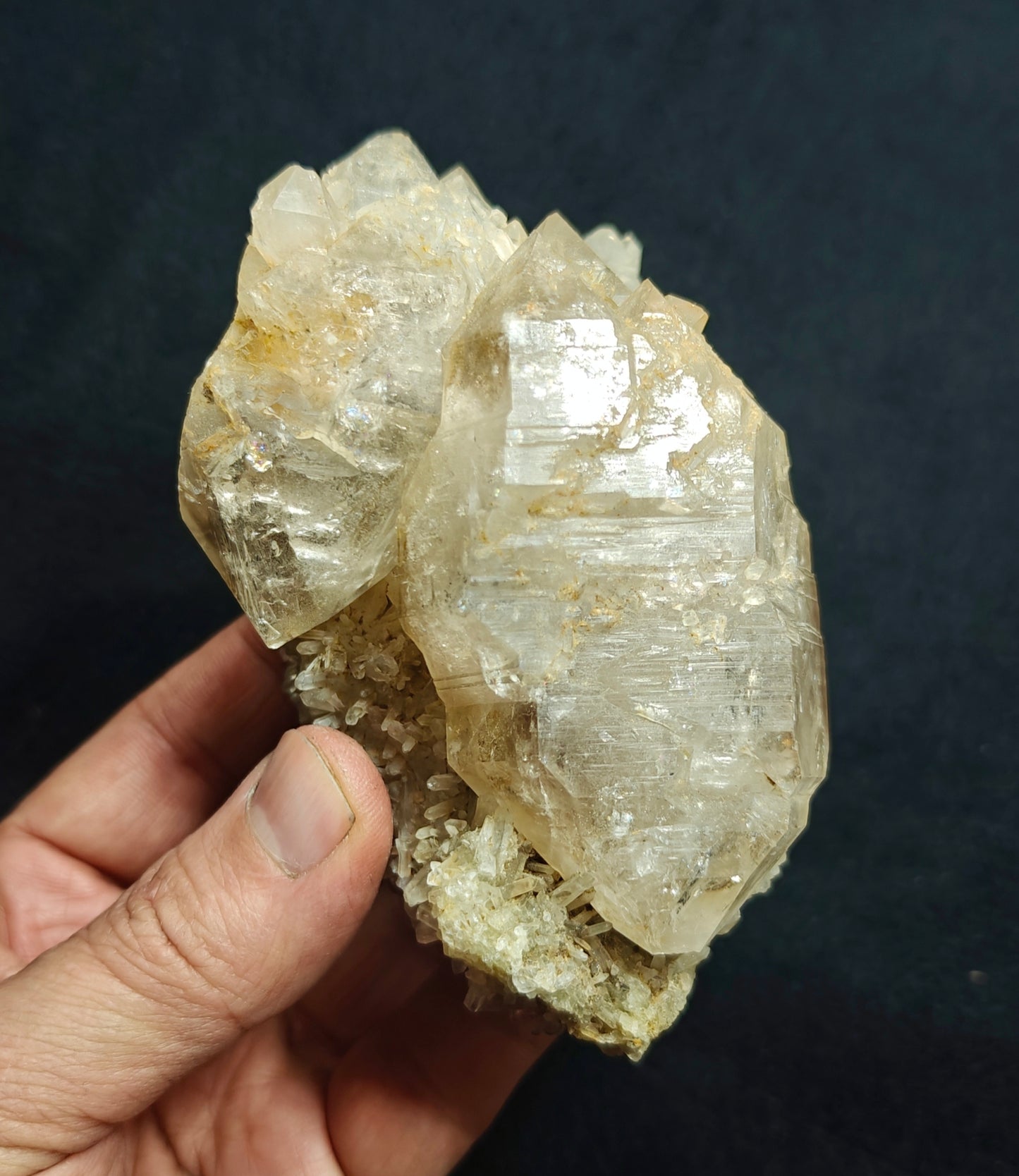 Beautiful specimen of DT fenster Quartz Crystal on matrix 508 grams