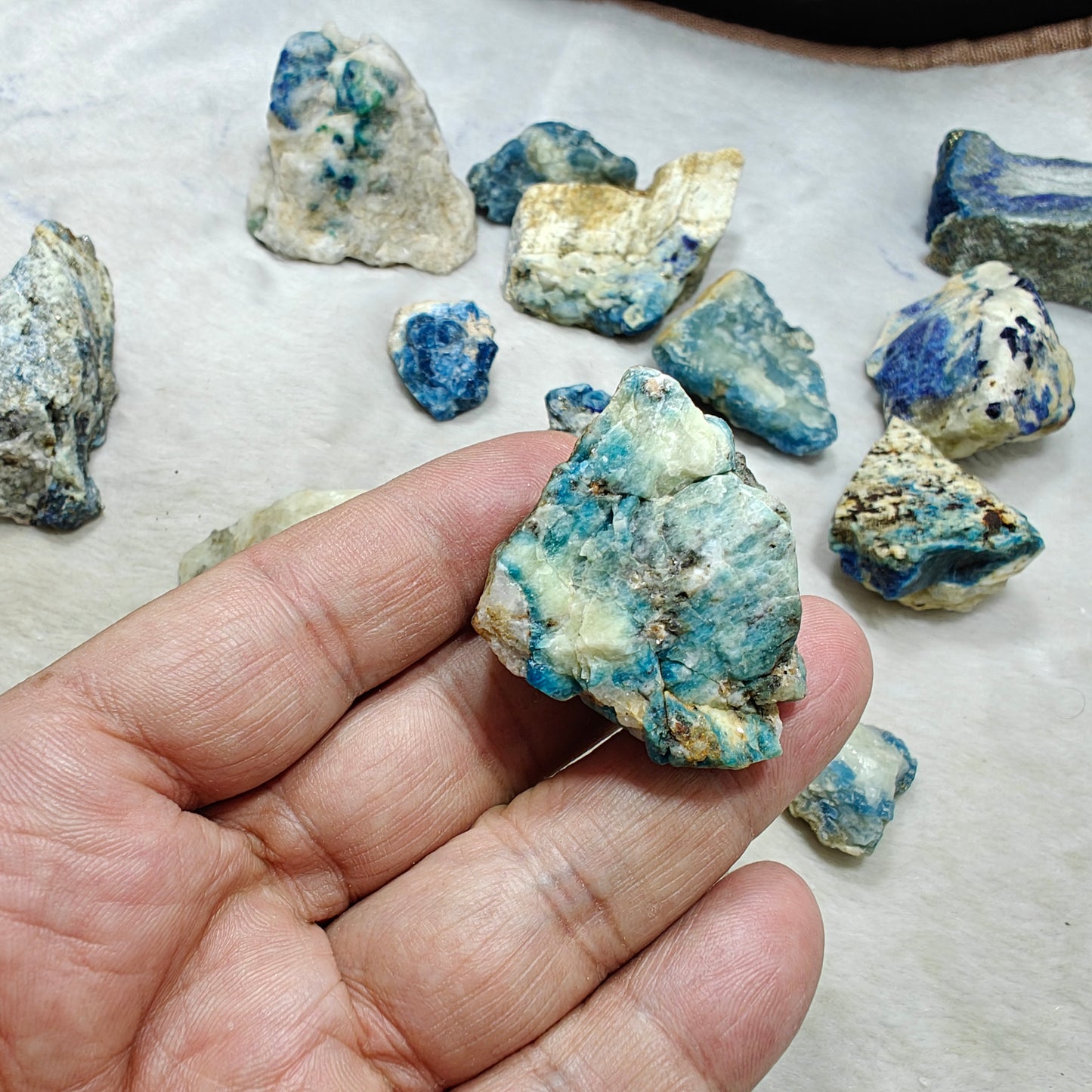 Lazurite sodalite collection 950 grams