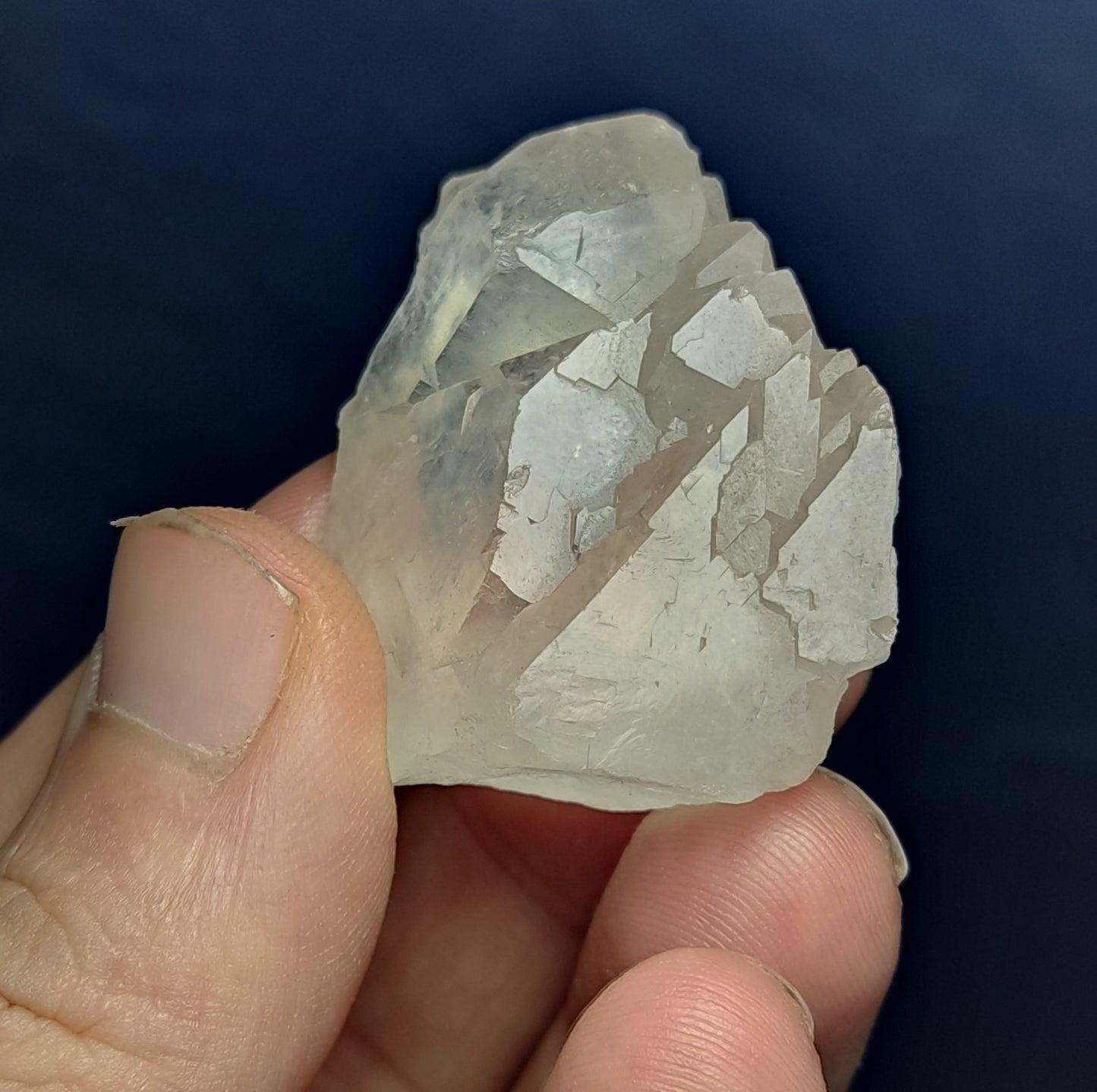 Natural terminated gwindel Quartz crystal 35 grams