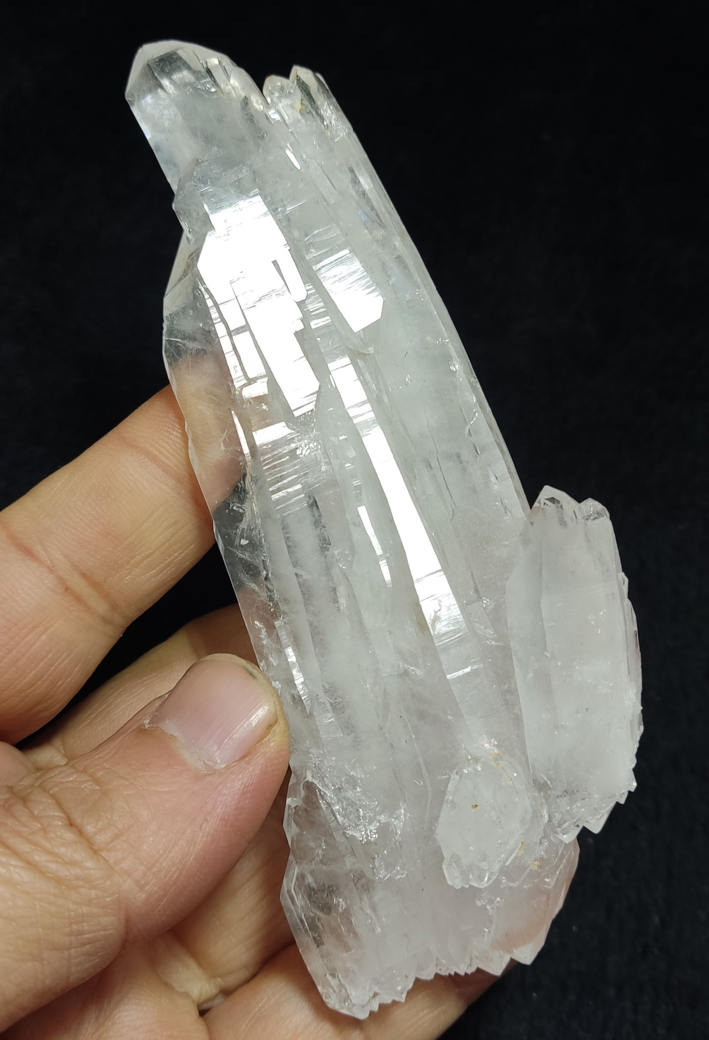 Faden quartz crystal 126 grams