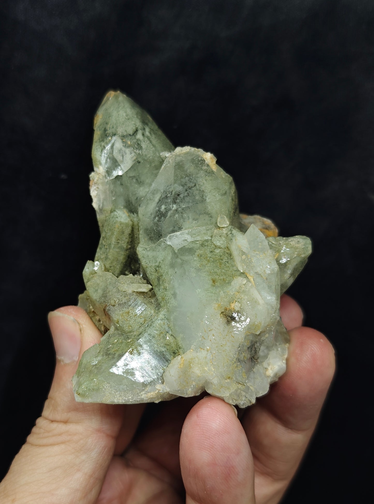 Chlorite Quartz cluster 217 grams