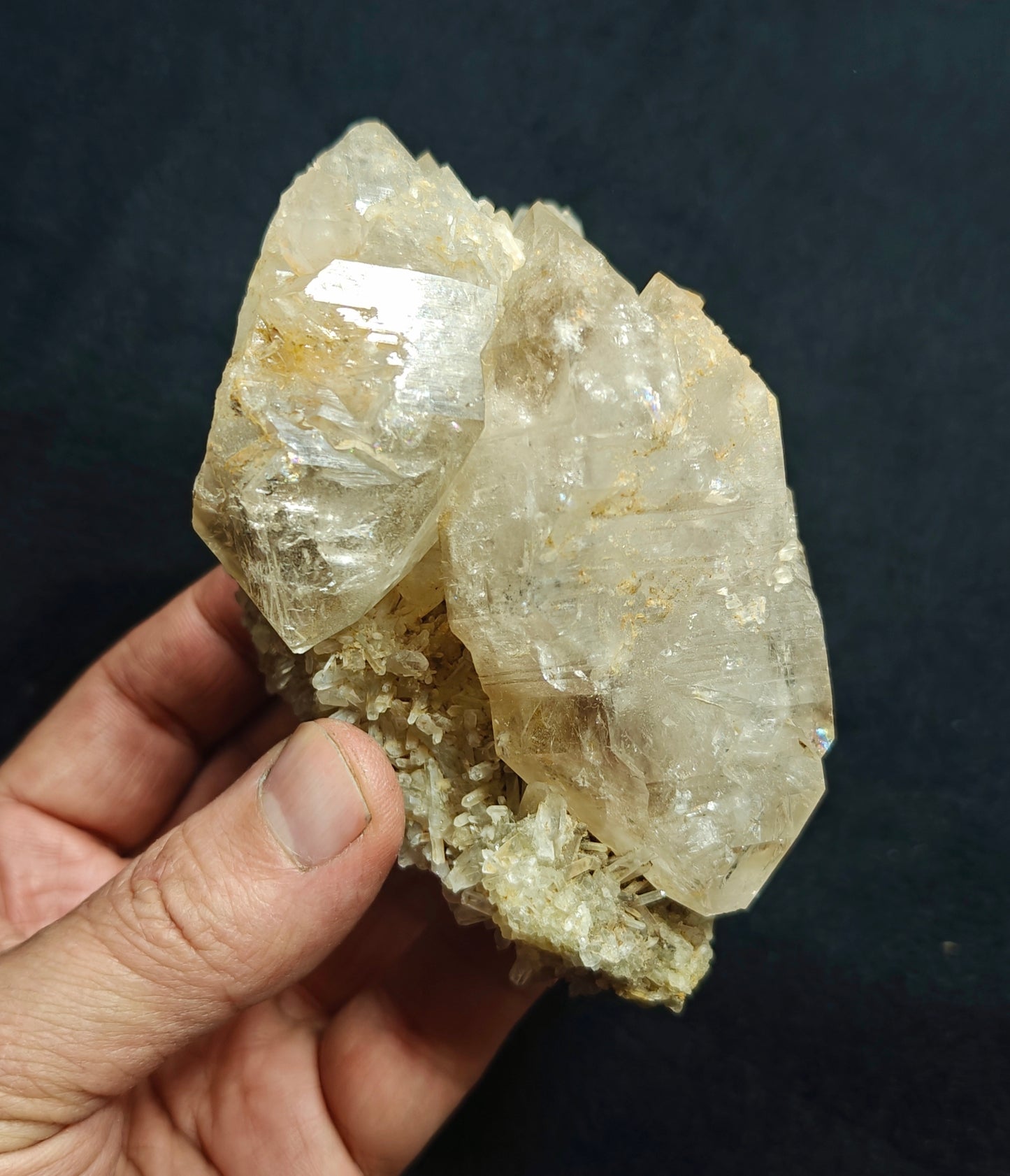 Beautiful specimen of DT fenster Quartz Crystal on matrix 508 grams