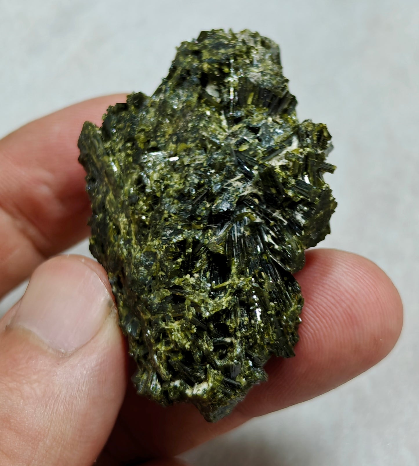An Amazing specimen of lusterous Epidote 51 grams