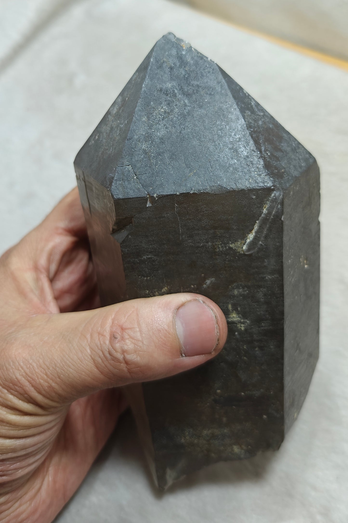 Large smoky Quartz Crystal 1290 grams