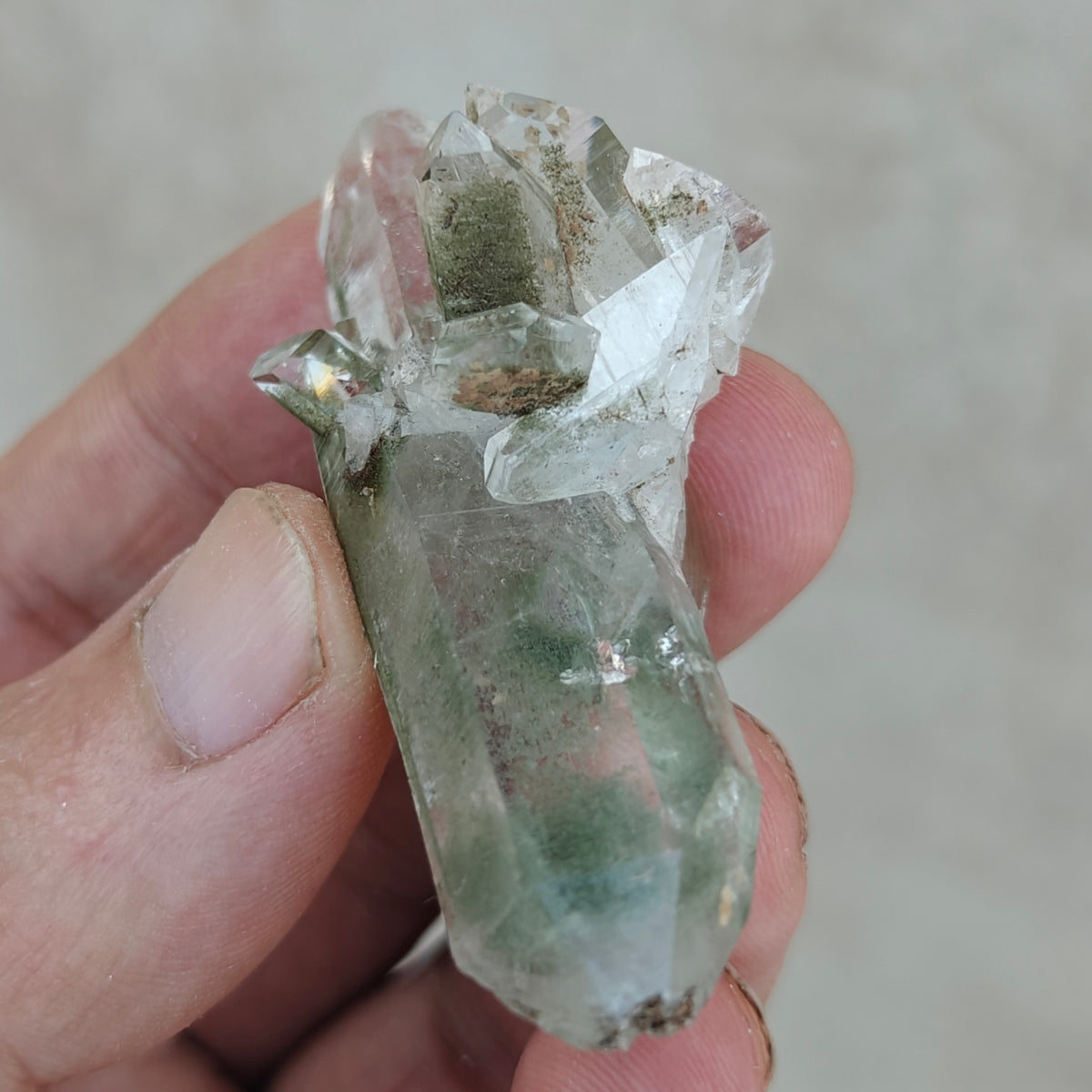 Natural beautifully terminated Chlorite Quartz crystal 27 grams