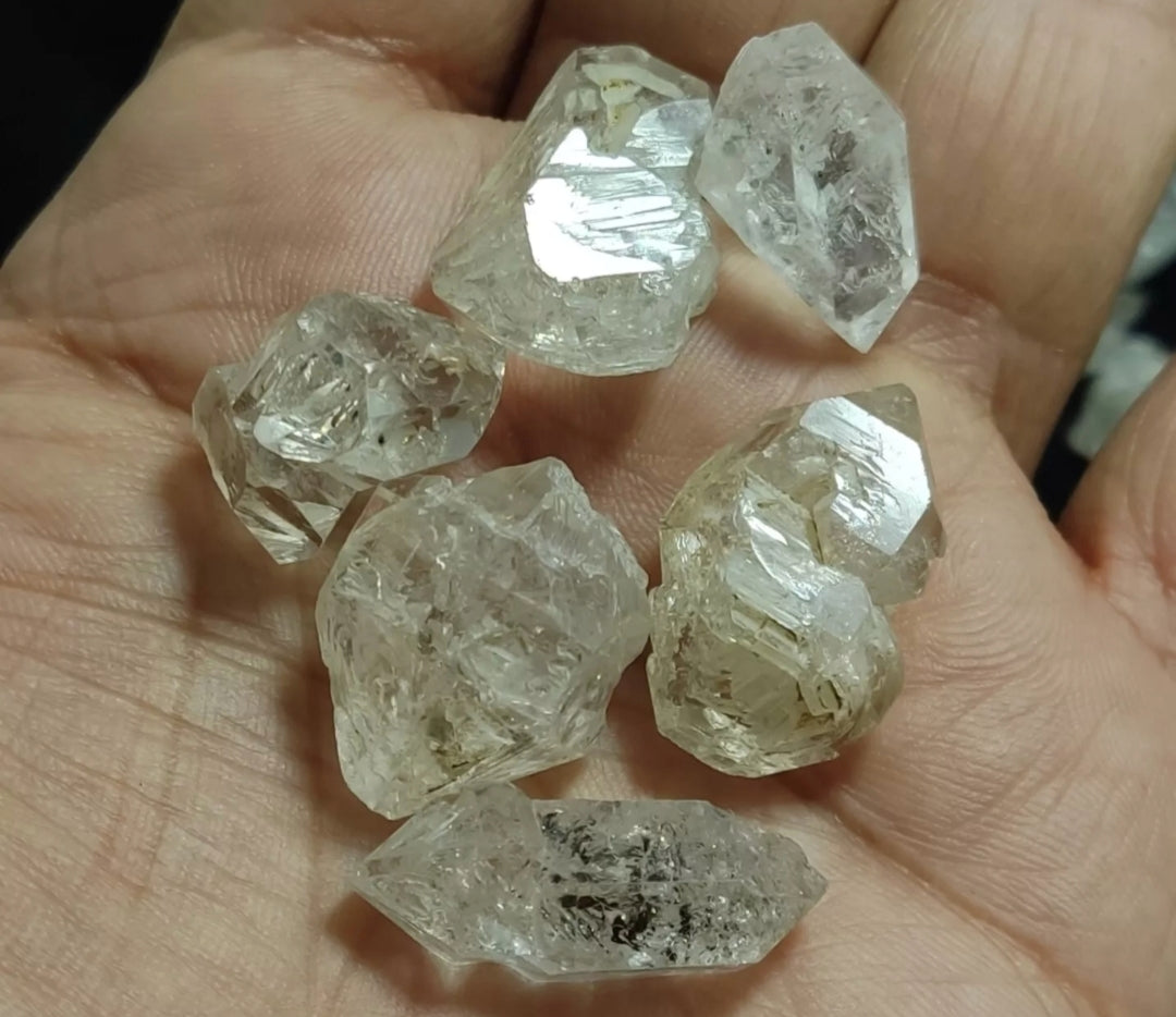 150 grams lot of diamond quartz carbon included double terminated Crystals