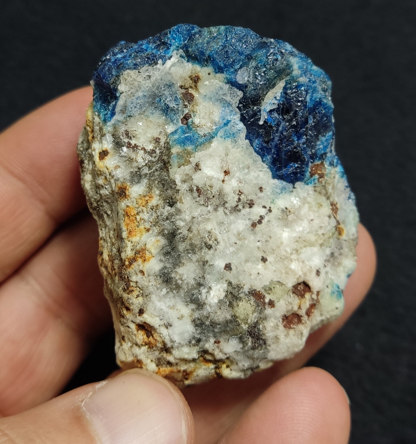 Lazurite/Sodalite/hauynite with Partly Fluorescent 96 grams