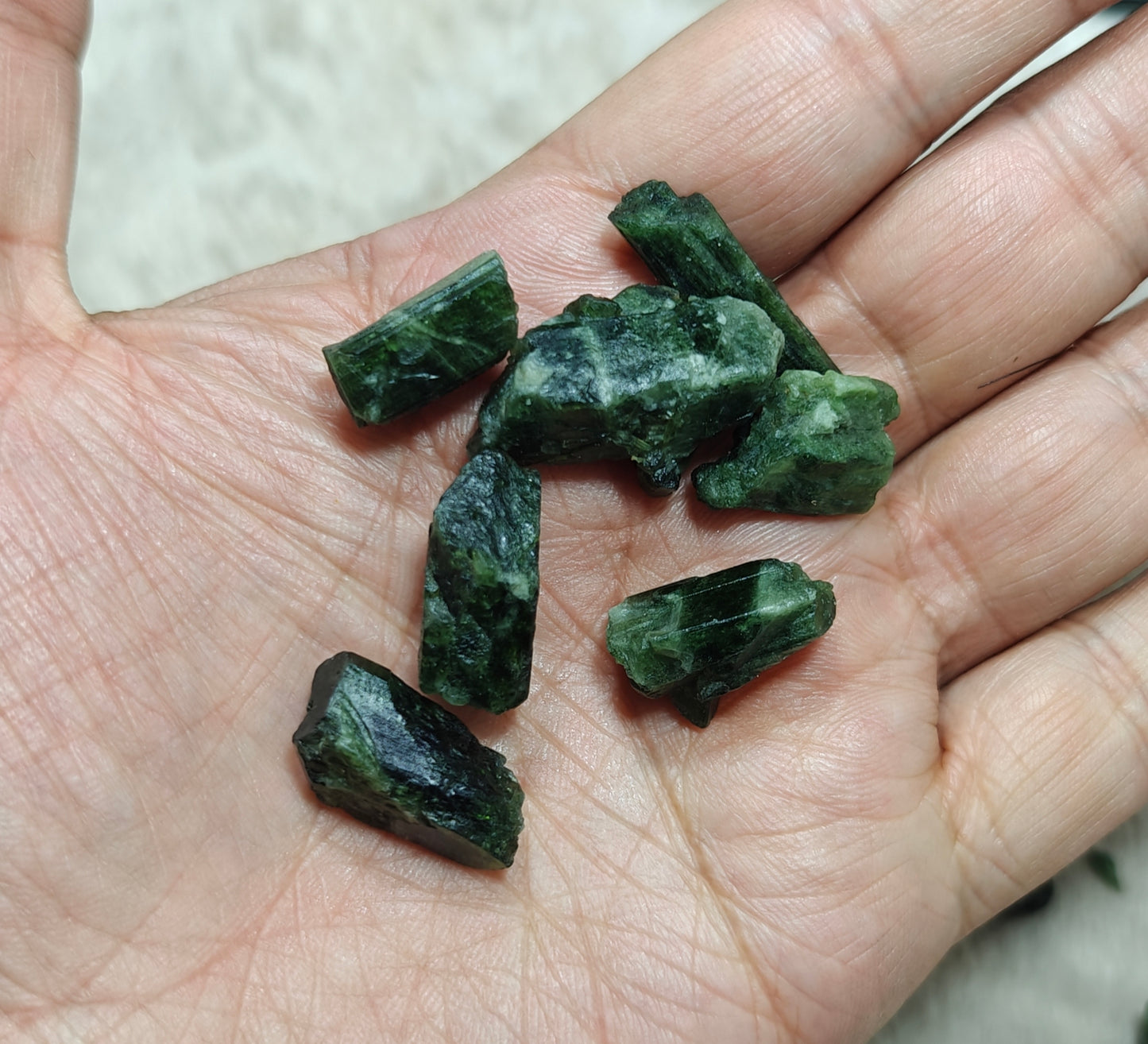 100 grams diopside crystals collection