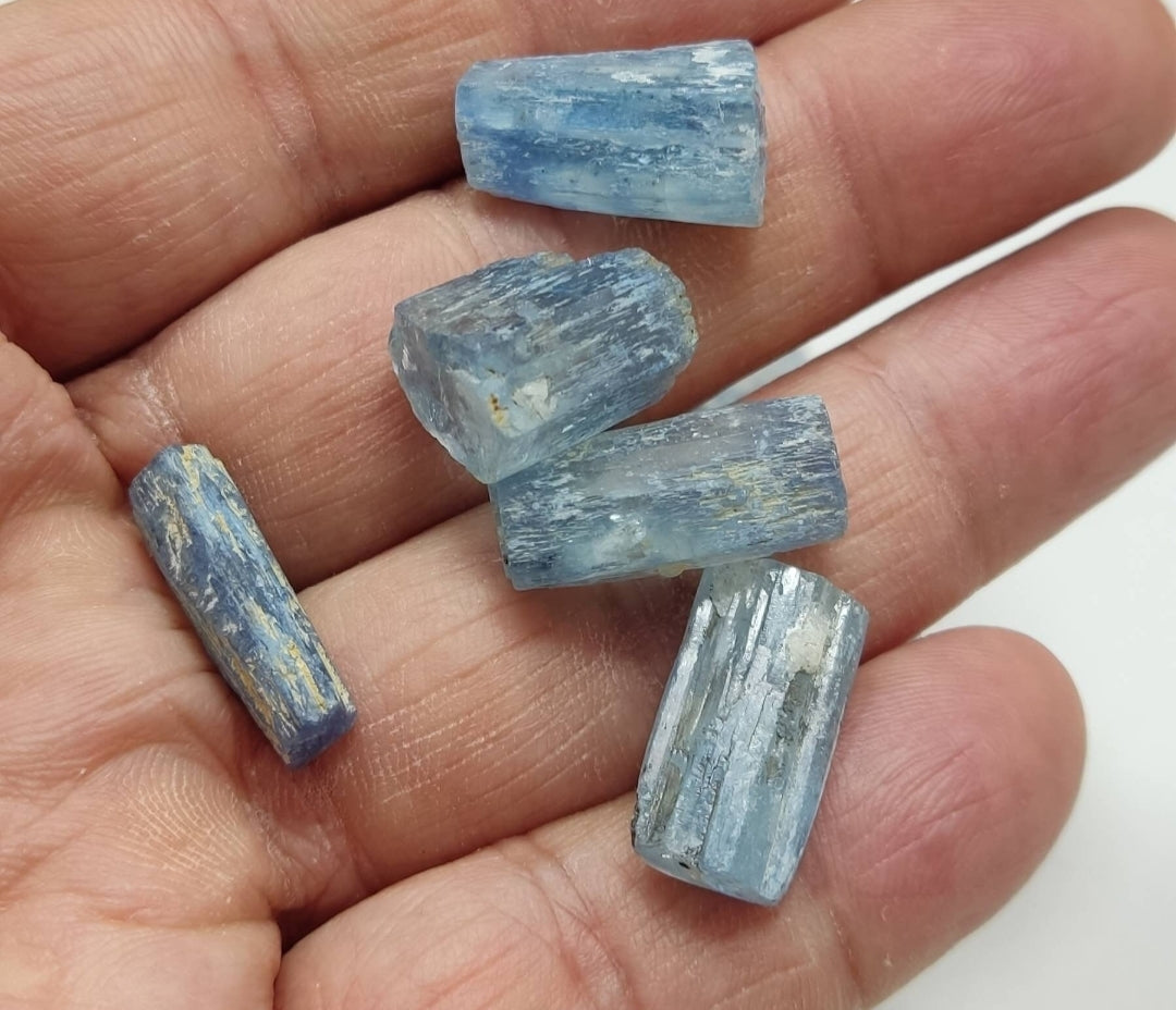 Aquamarine crystals lot 73 grams