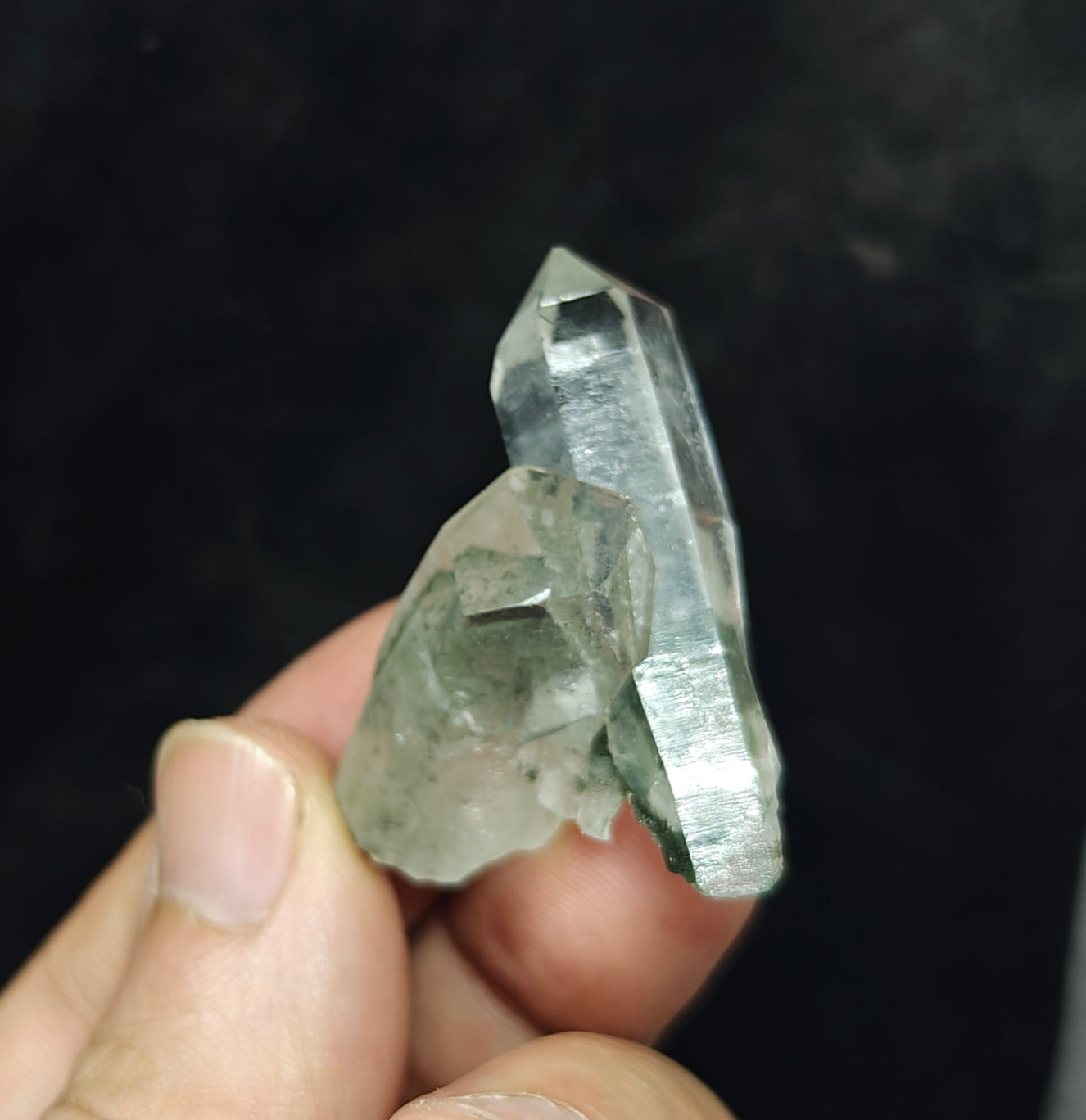 Natural chlorite quartz crystal cross formation 19 grams