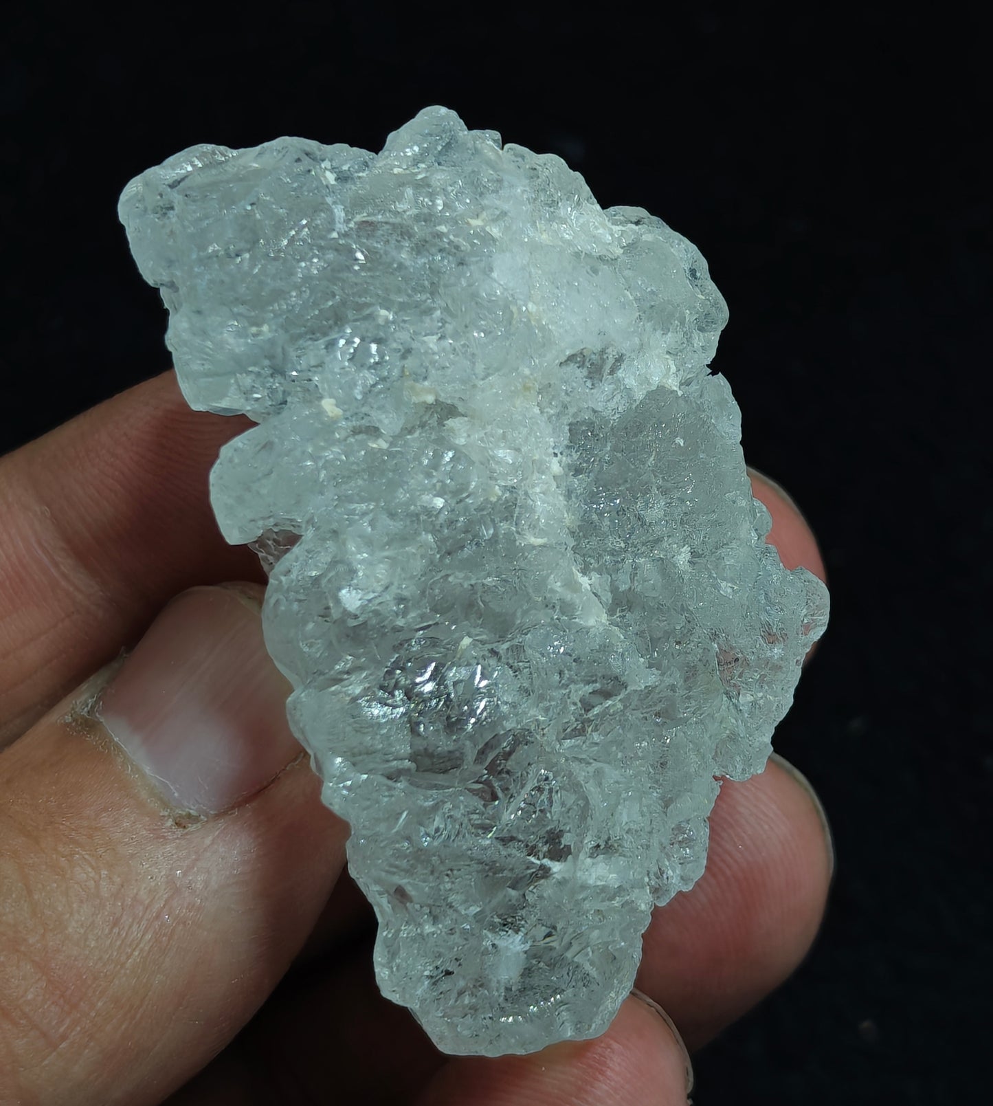 Natural etched pollucite 56 grams