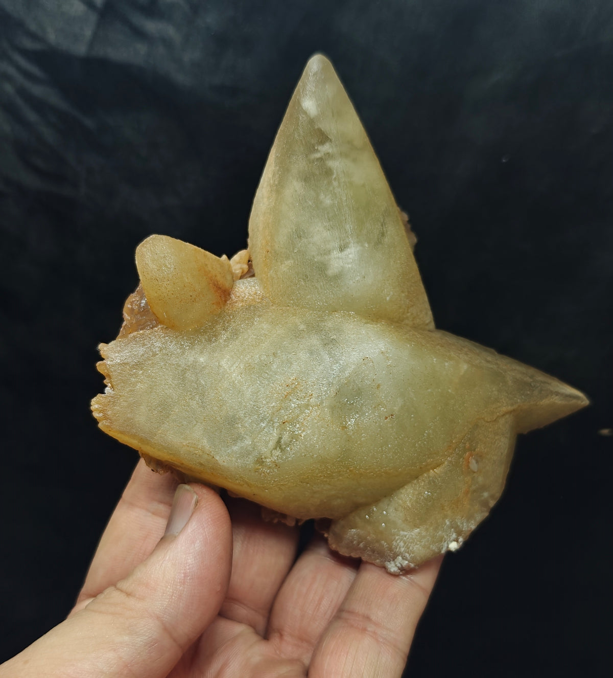 Natural Dogtooth calcite cluster beautiful terminations 415 grams
