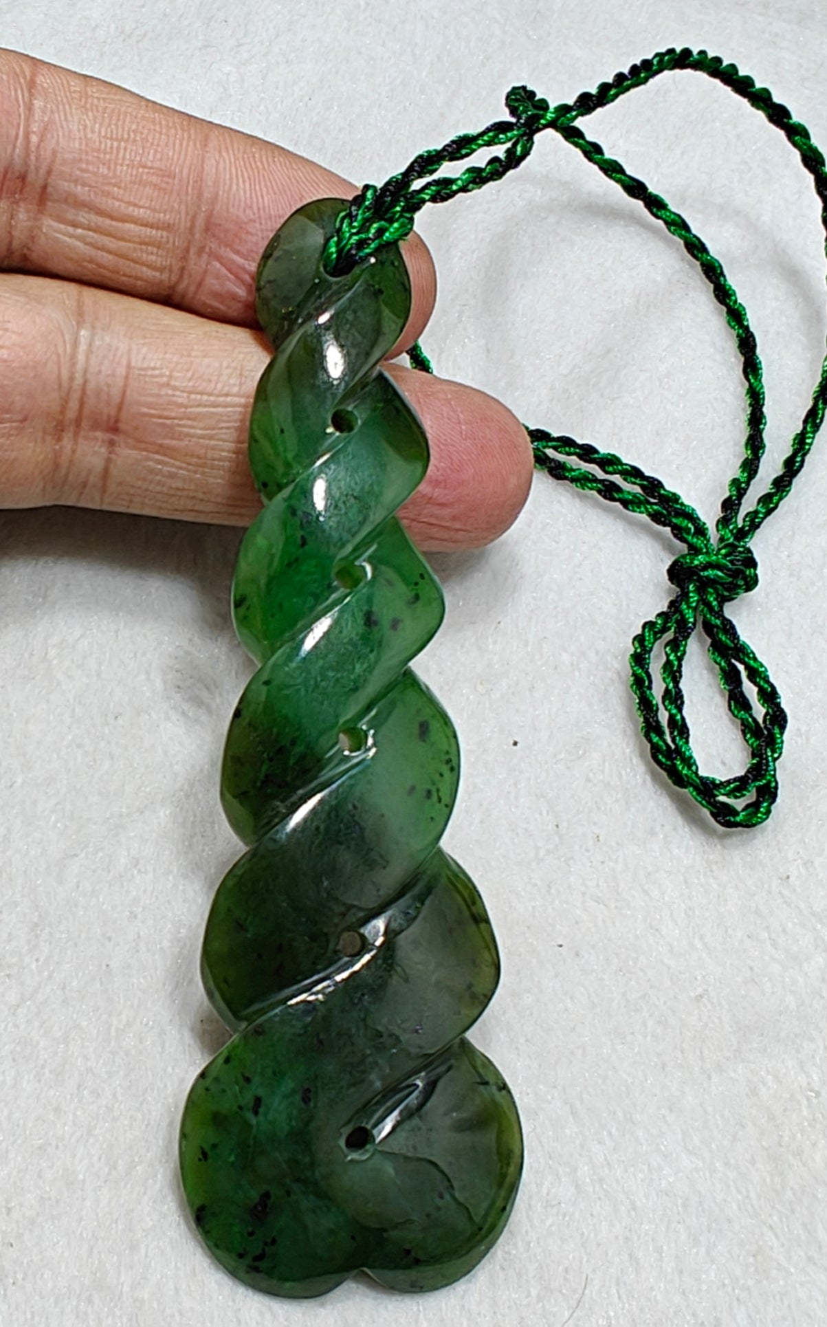 Hand carved infinity shape nephrite Jade pendant 10cm long