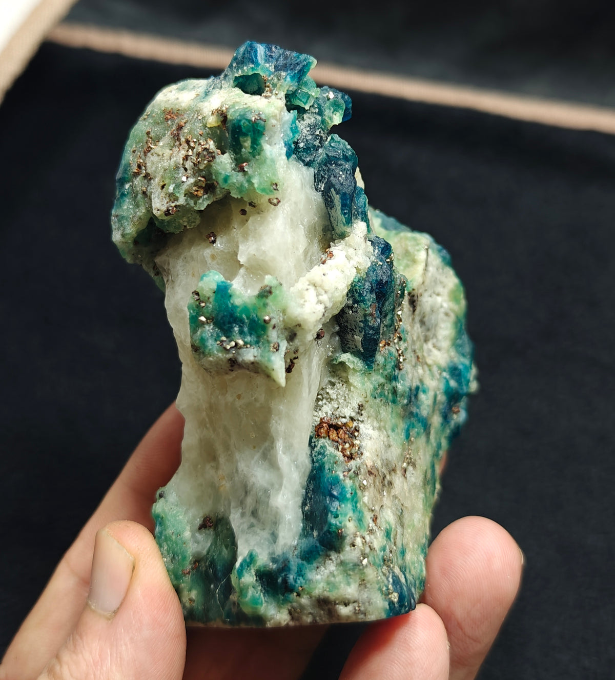 Natural Fluorescent Hauyne/Sodalite on matrix with Calcite 354 grams