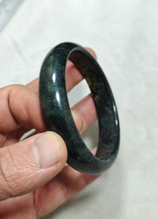 65 mm Size natural serpentine Bangle