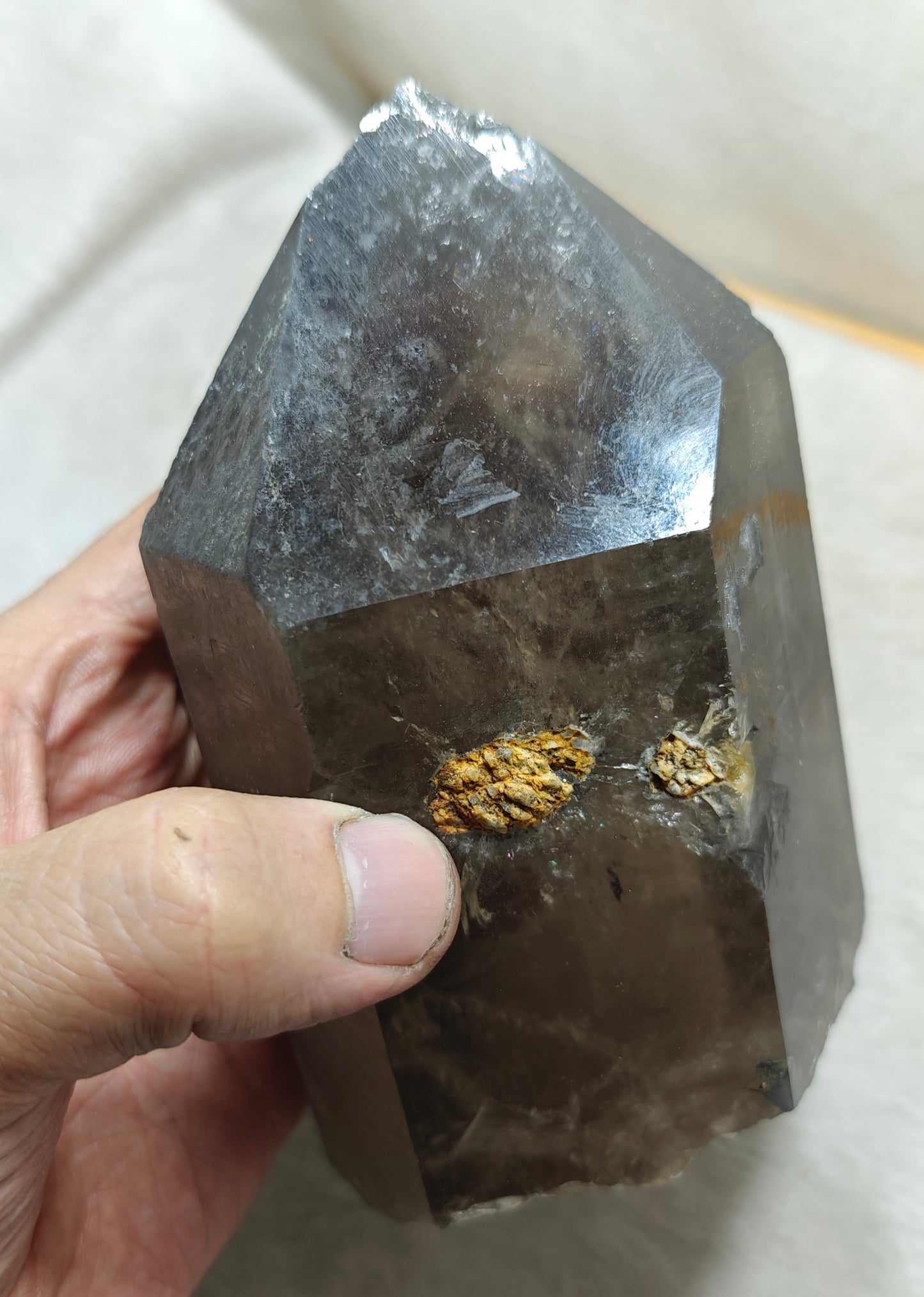 Large smoky Quartz Crystal 1290 grams