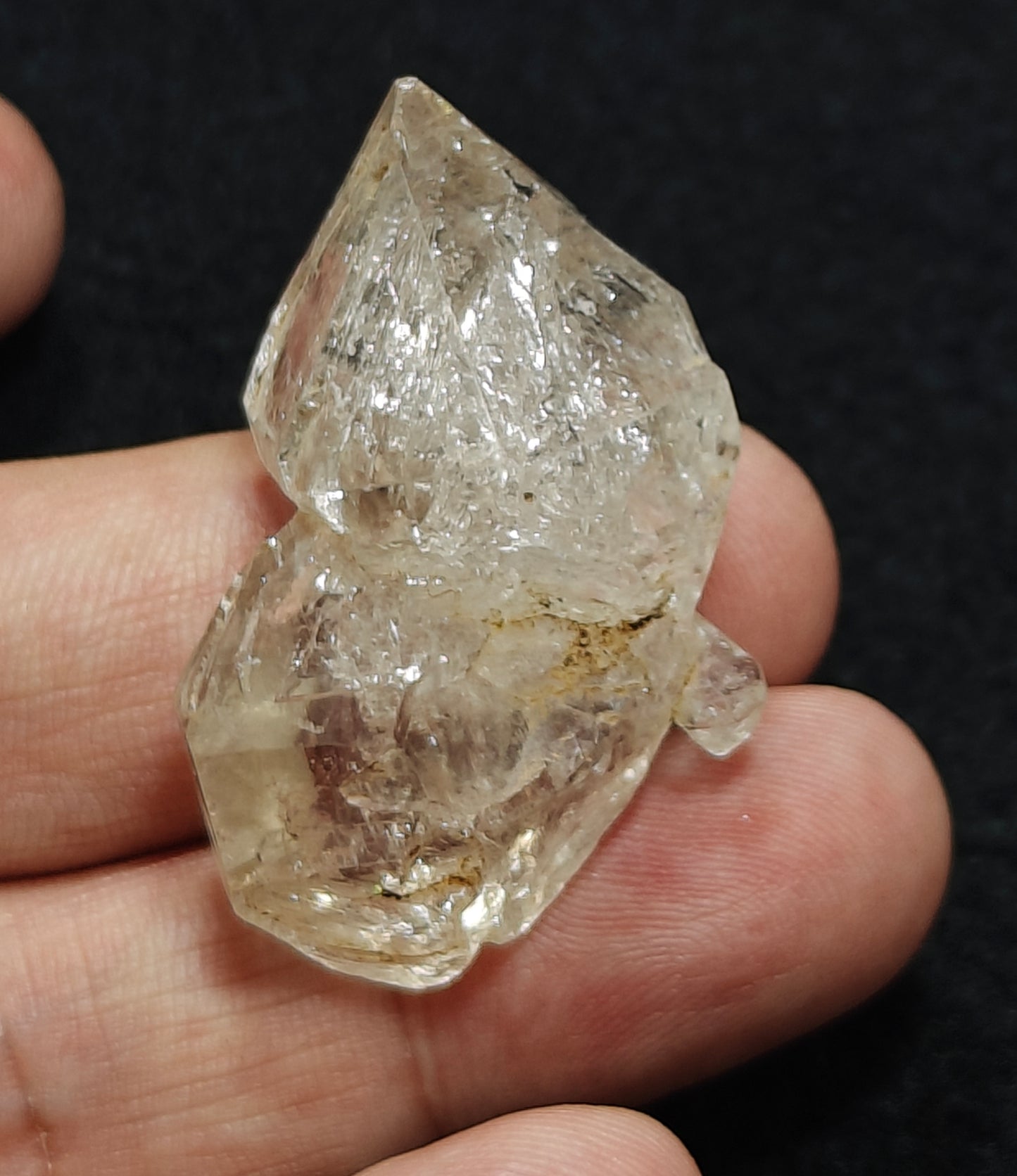 Natural double terminated fenster quartz crystal 20 grams