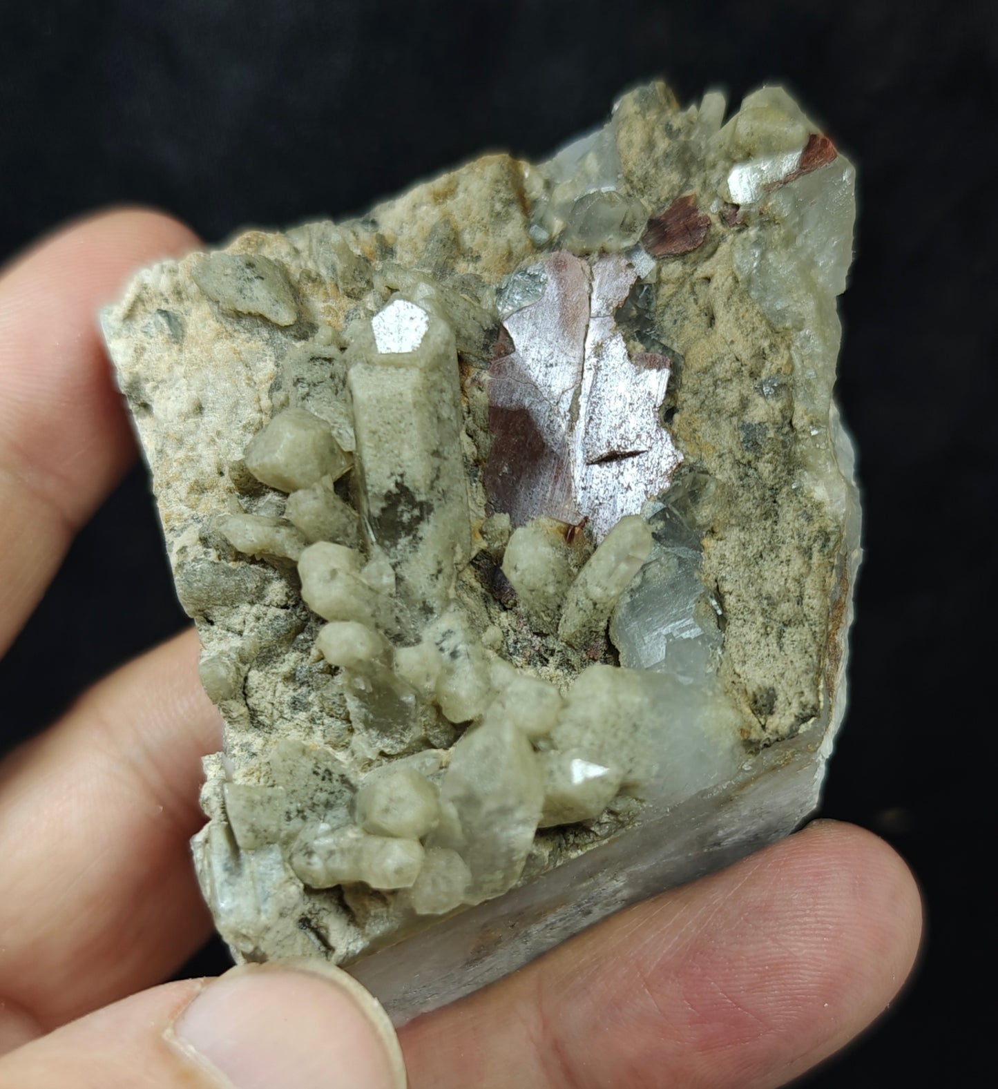 brookite in matrix with chlorite quartz 171 grams