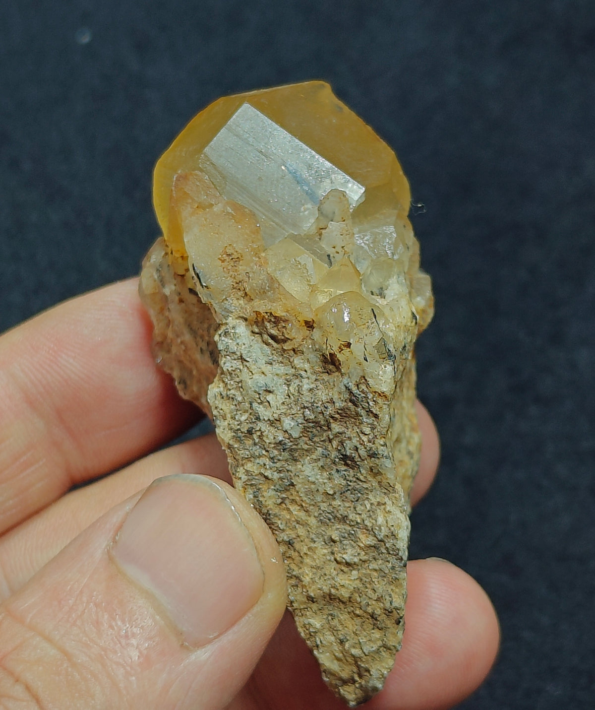 Astrophyllite Quartz with aegirine inclusions 53 grams