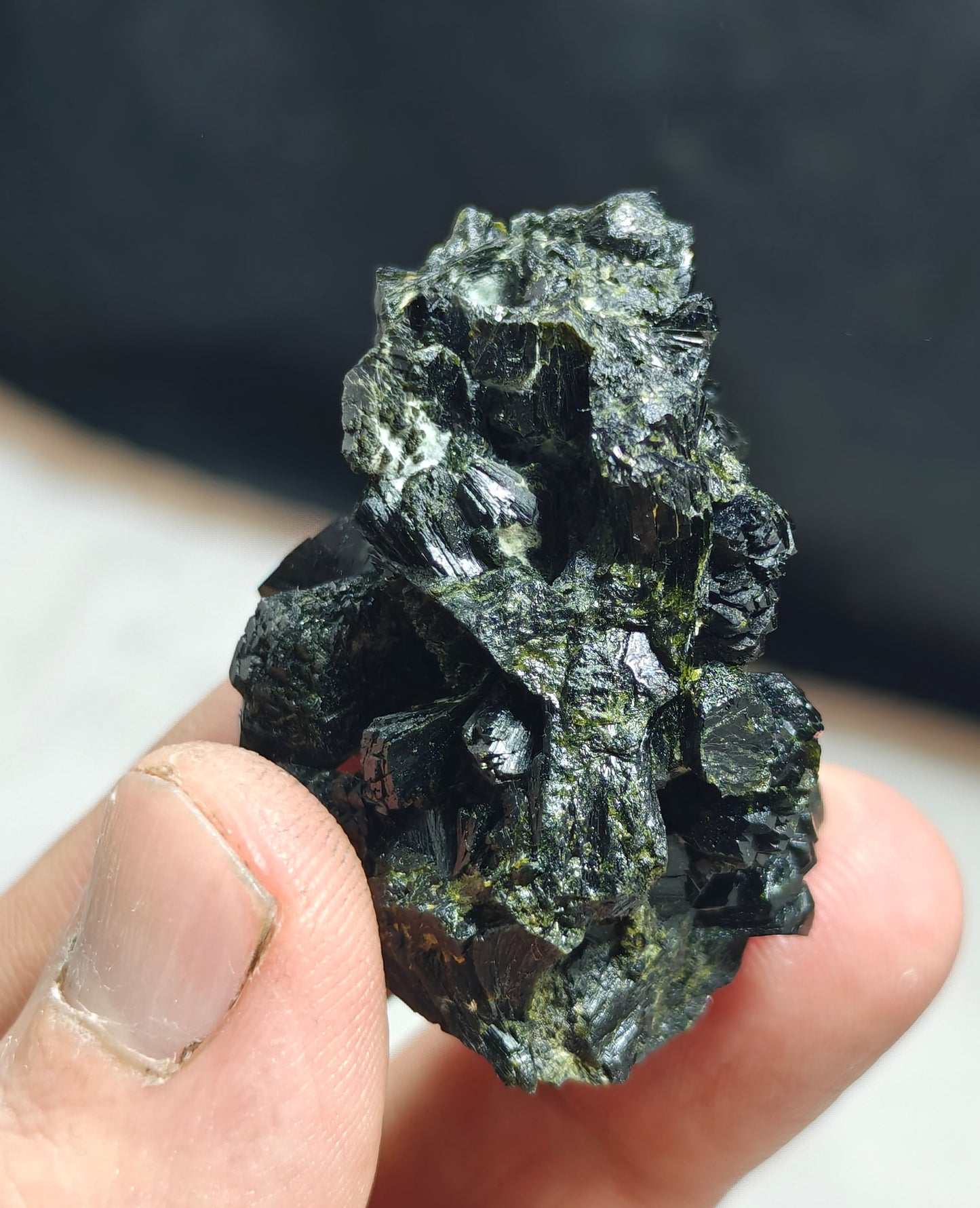 Bowtie Epidote 42 grams