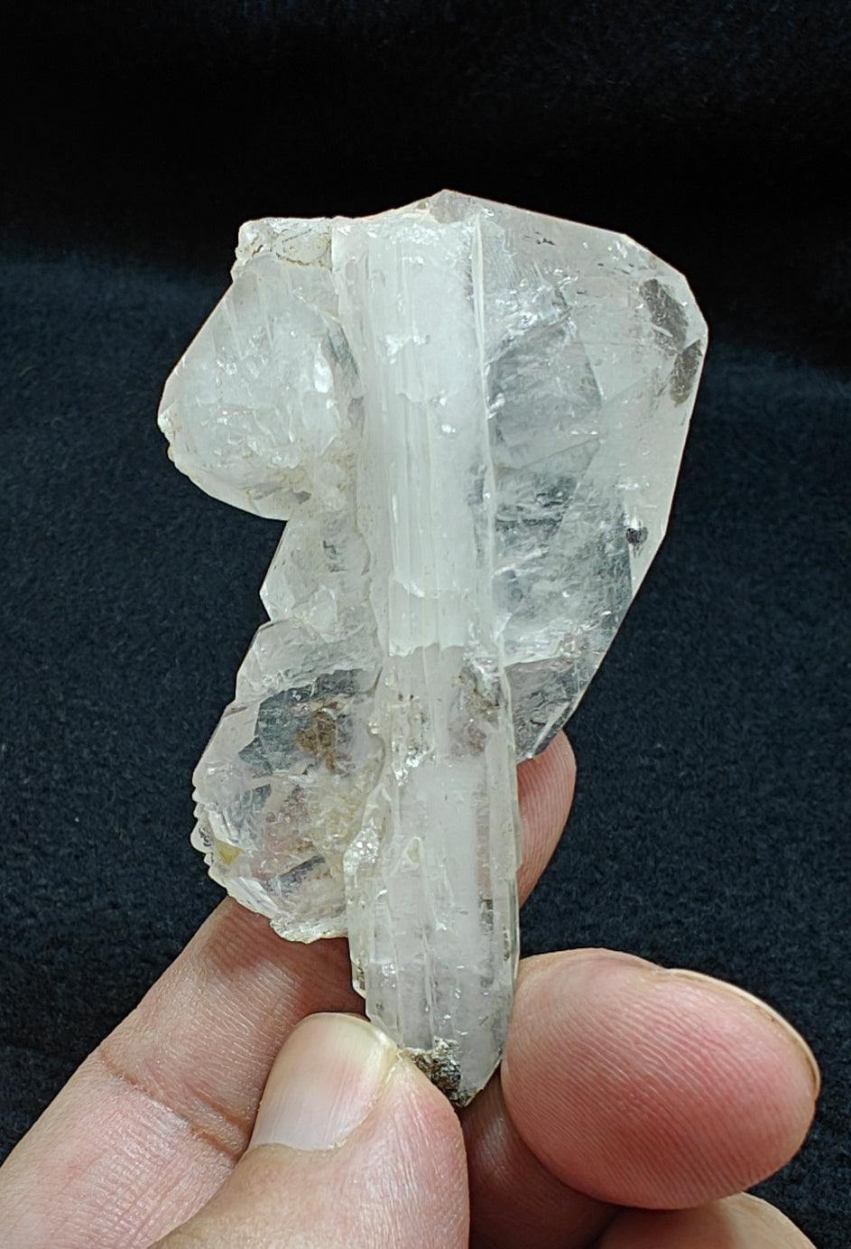 Natural Faden Quartz crystal specimen 48 grams