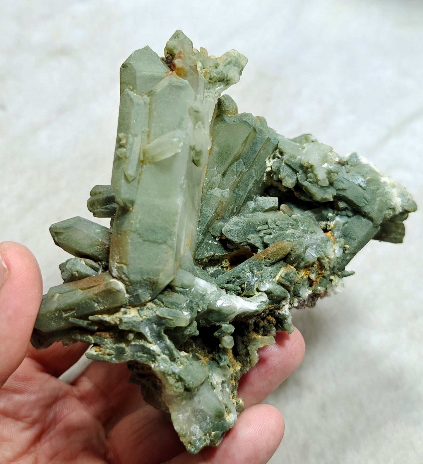 Chlorite Quartz crystals cluster 590 grams