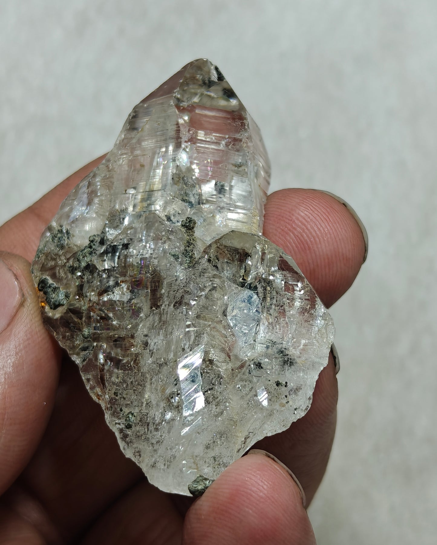 Terminated quartz crystal with unique inclusions 42 grams