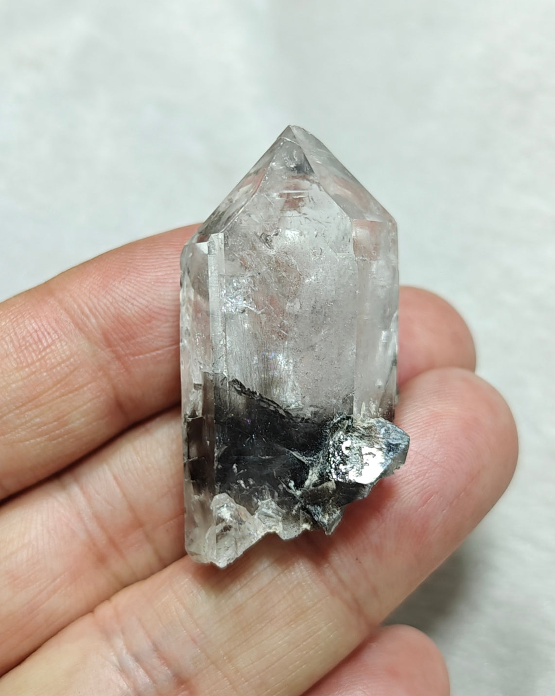 Natural brookite Quartz Crystal 27 grams