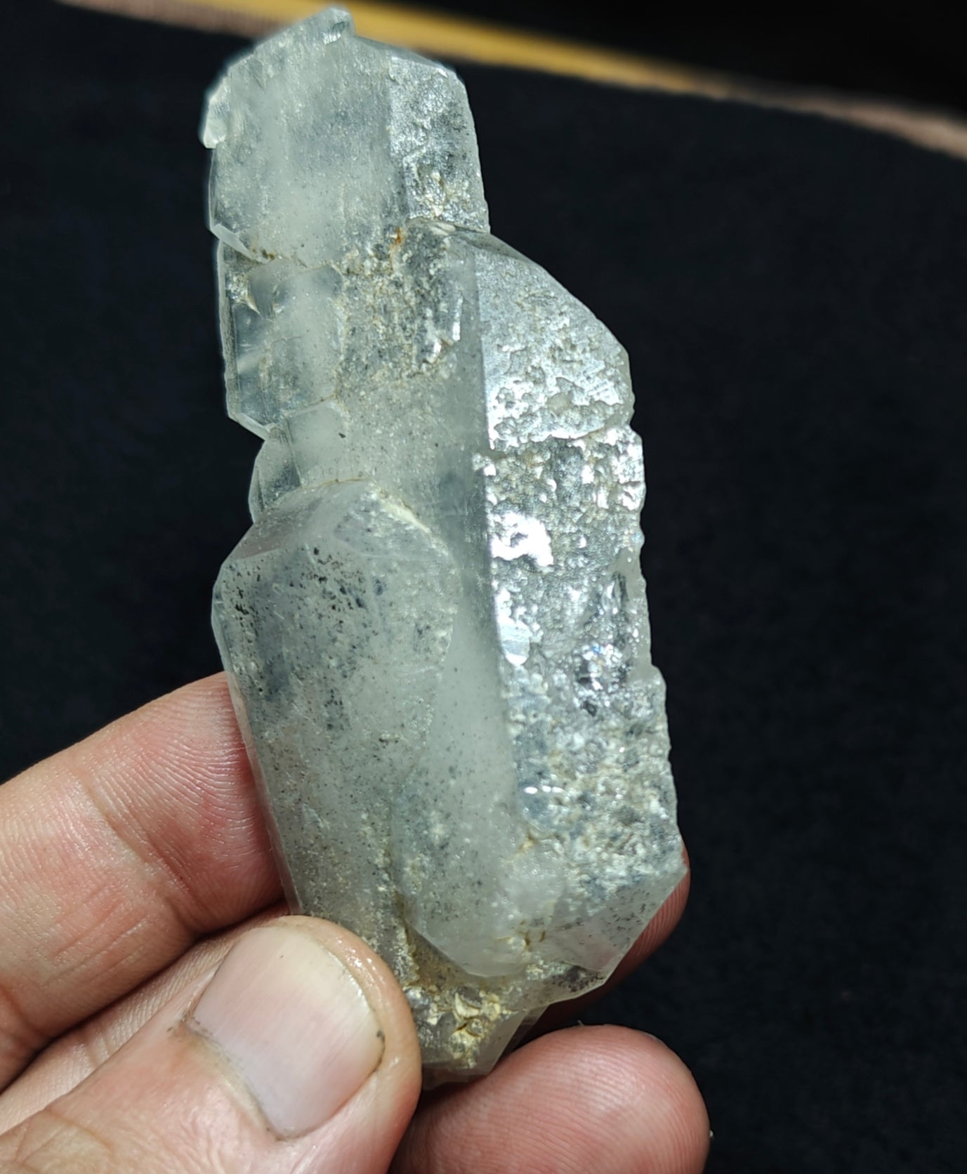 Single beautiful terminated Faden Quartz crystal specimen 60 grams