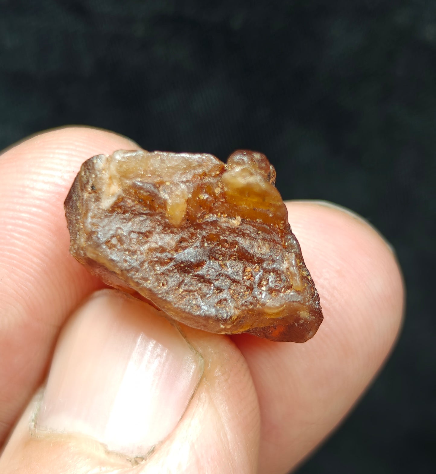 Natural bastnasite Bastnäsite crystal 8.5 grans