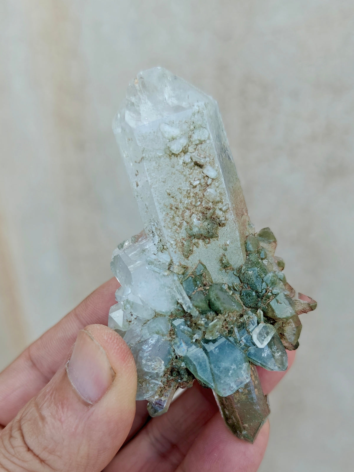 Natural Chlorite Quartz crystals cluster 104 grams