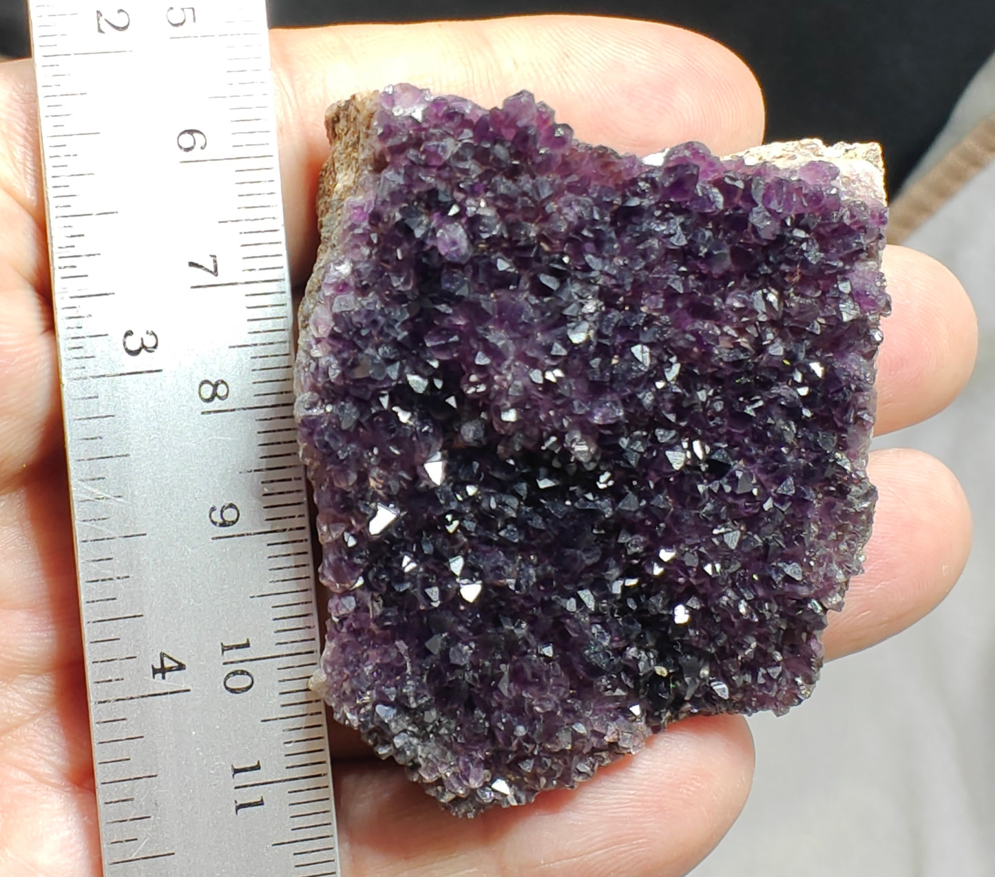 Drusy Amethyst crystals Cluster 73 grams